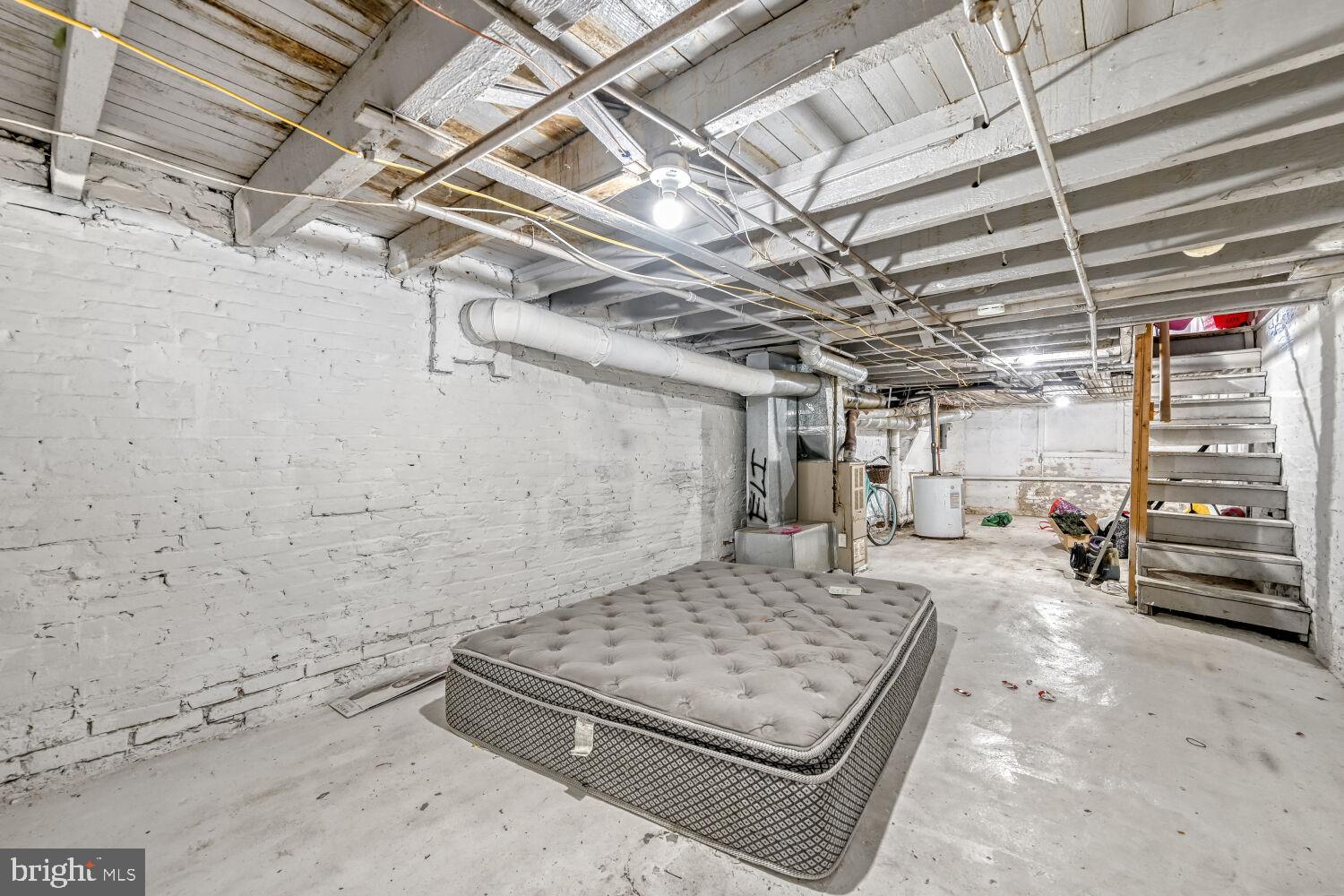 BIDDLE STREET - Residential