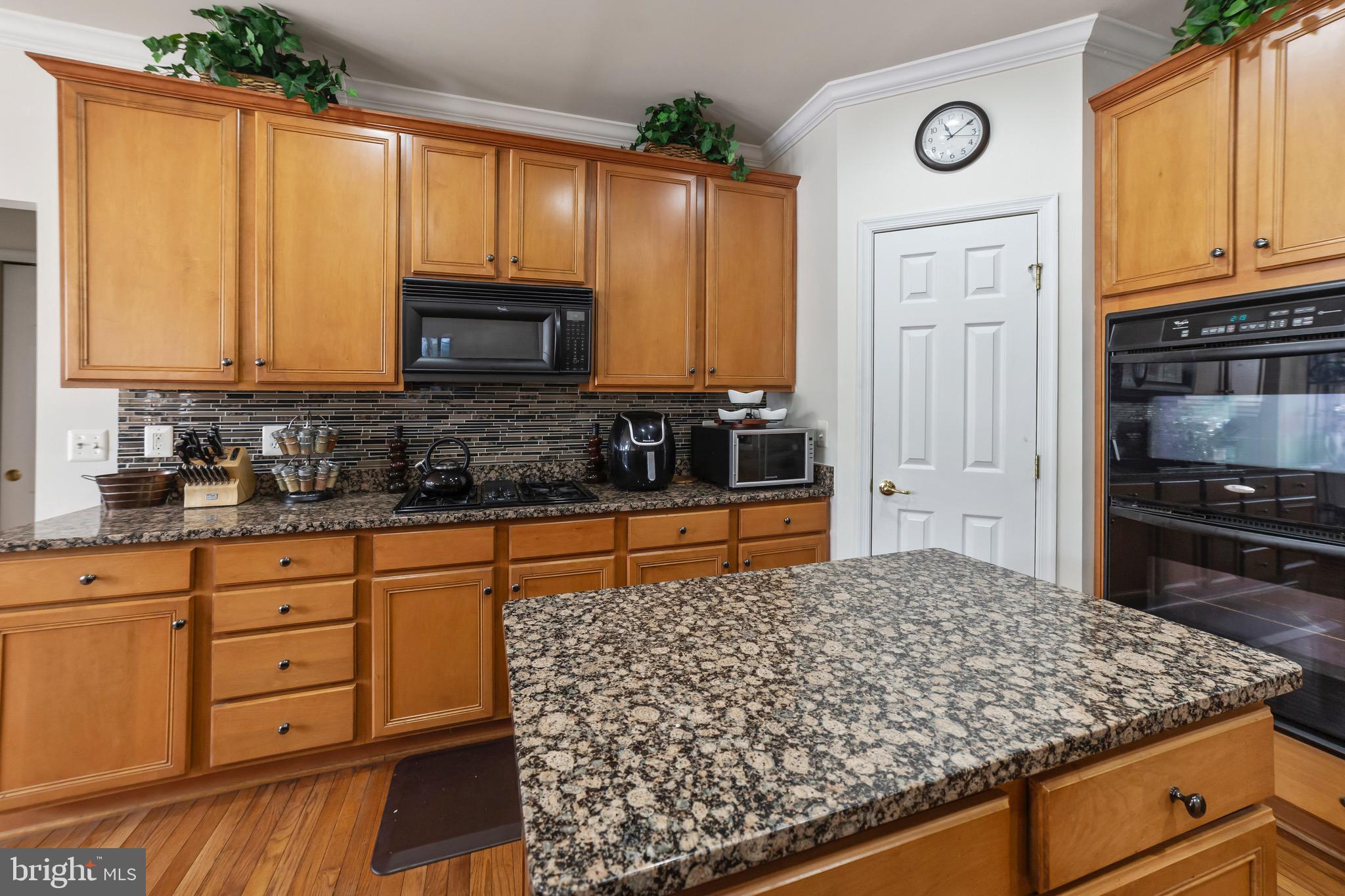 PORT POTOMAC - Residential