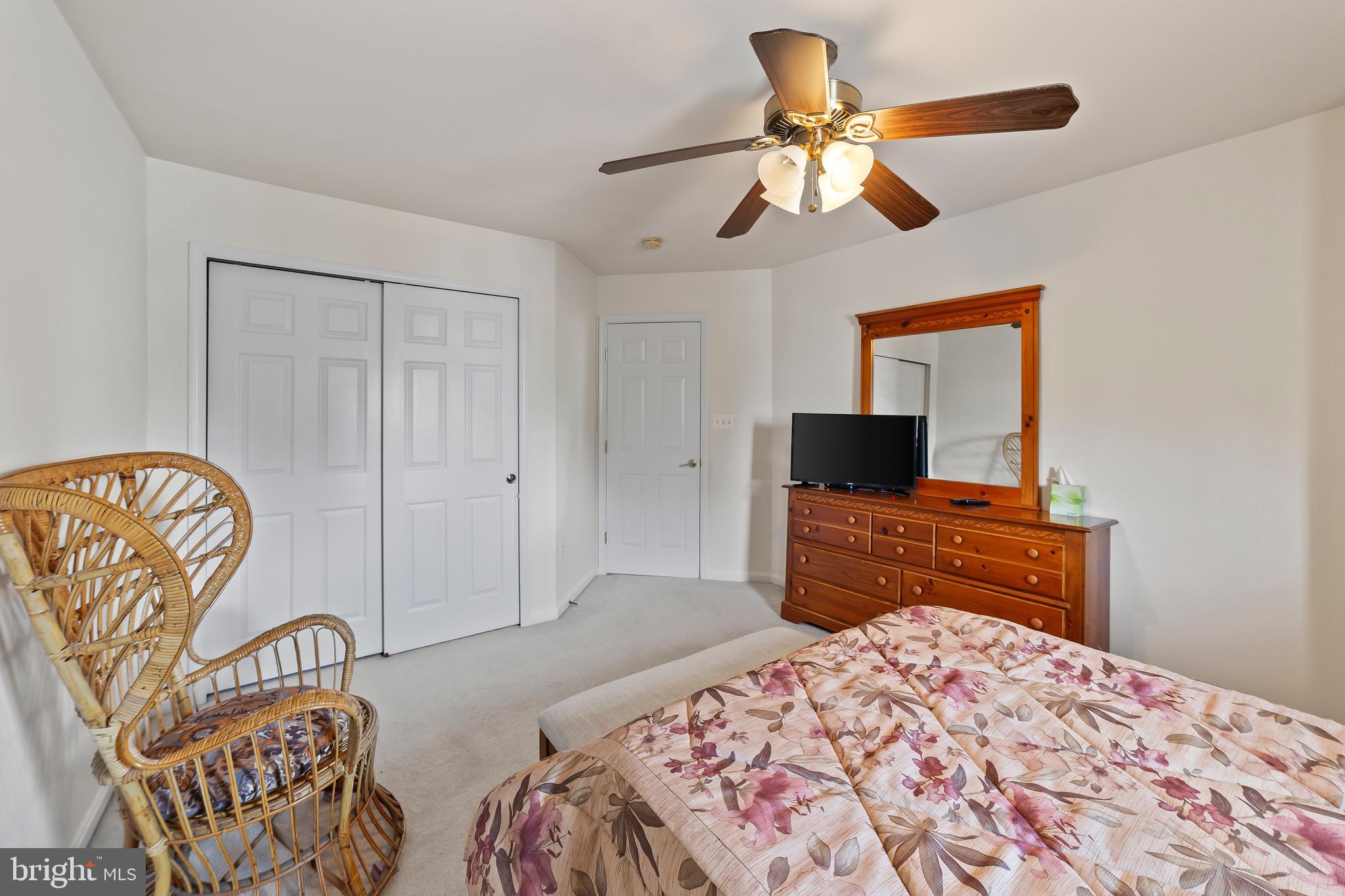 PORT POTOMAC - Residential