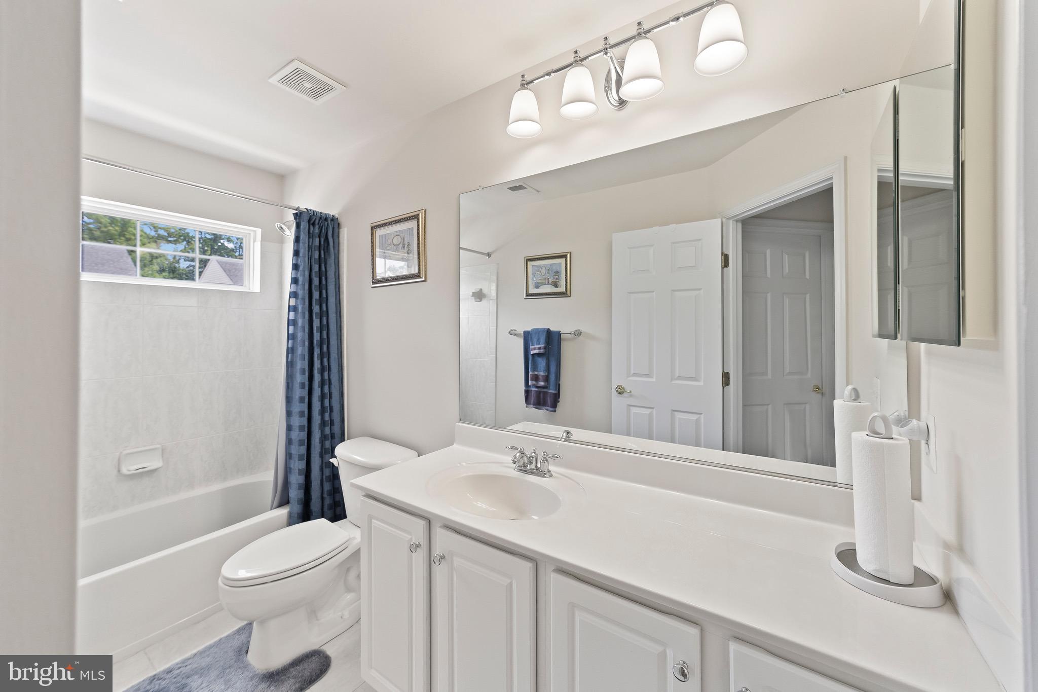 PORT POTOMAC - Residential