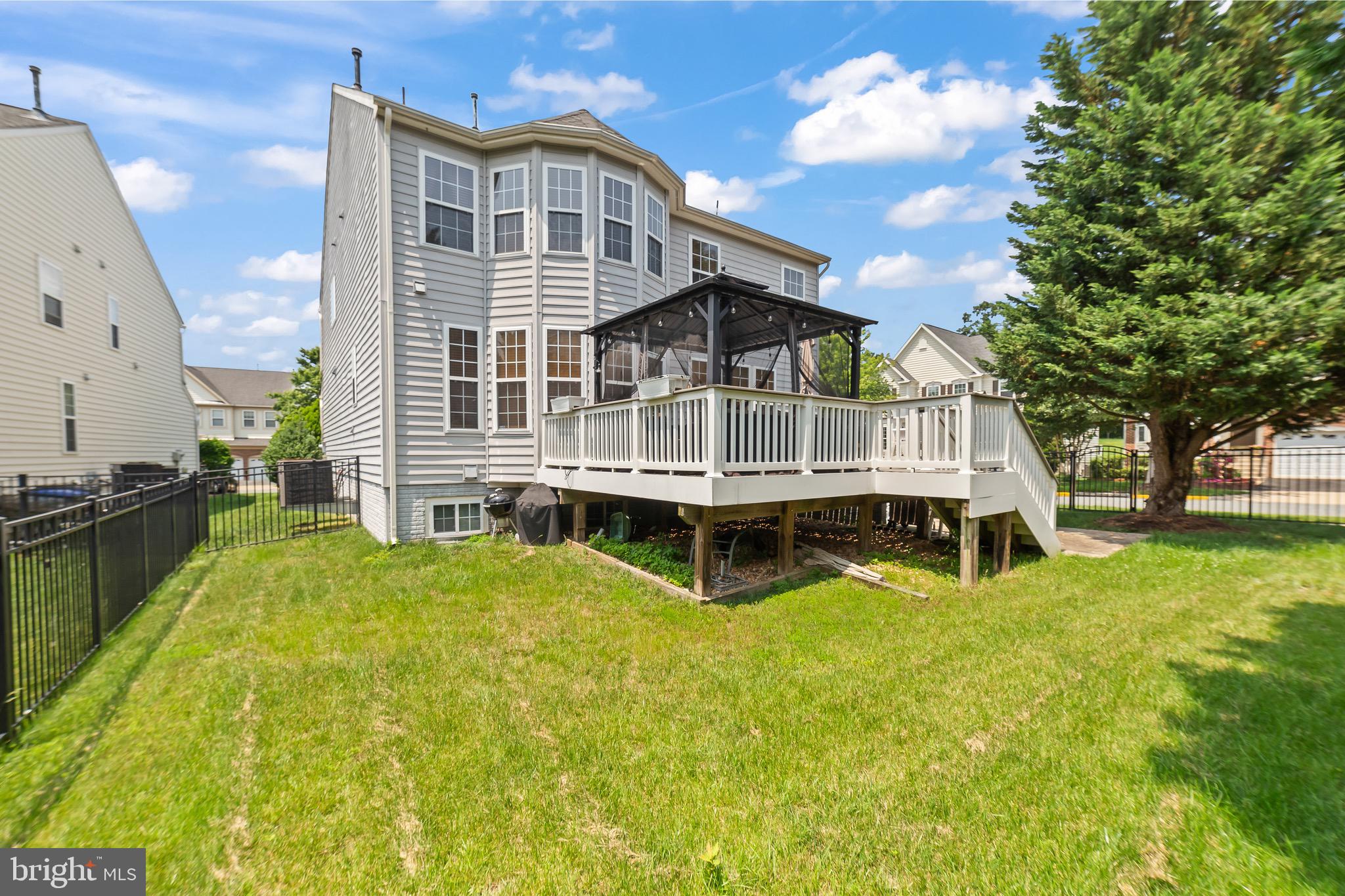 PORT POTOMAC - Residential