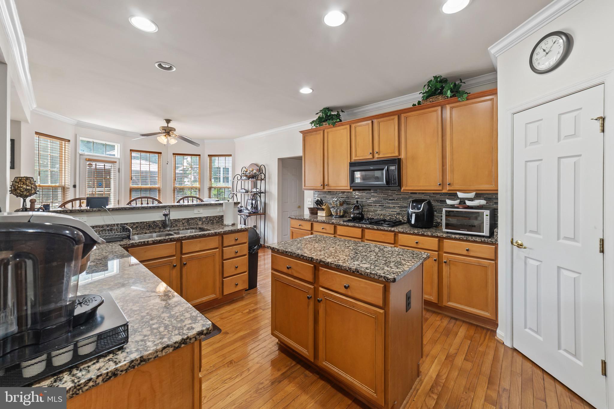 PORT POTOMAC - Residential