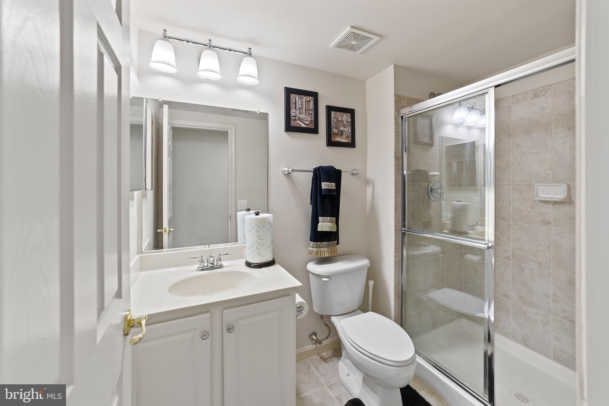 PORT POTOMAC - Residential