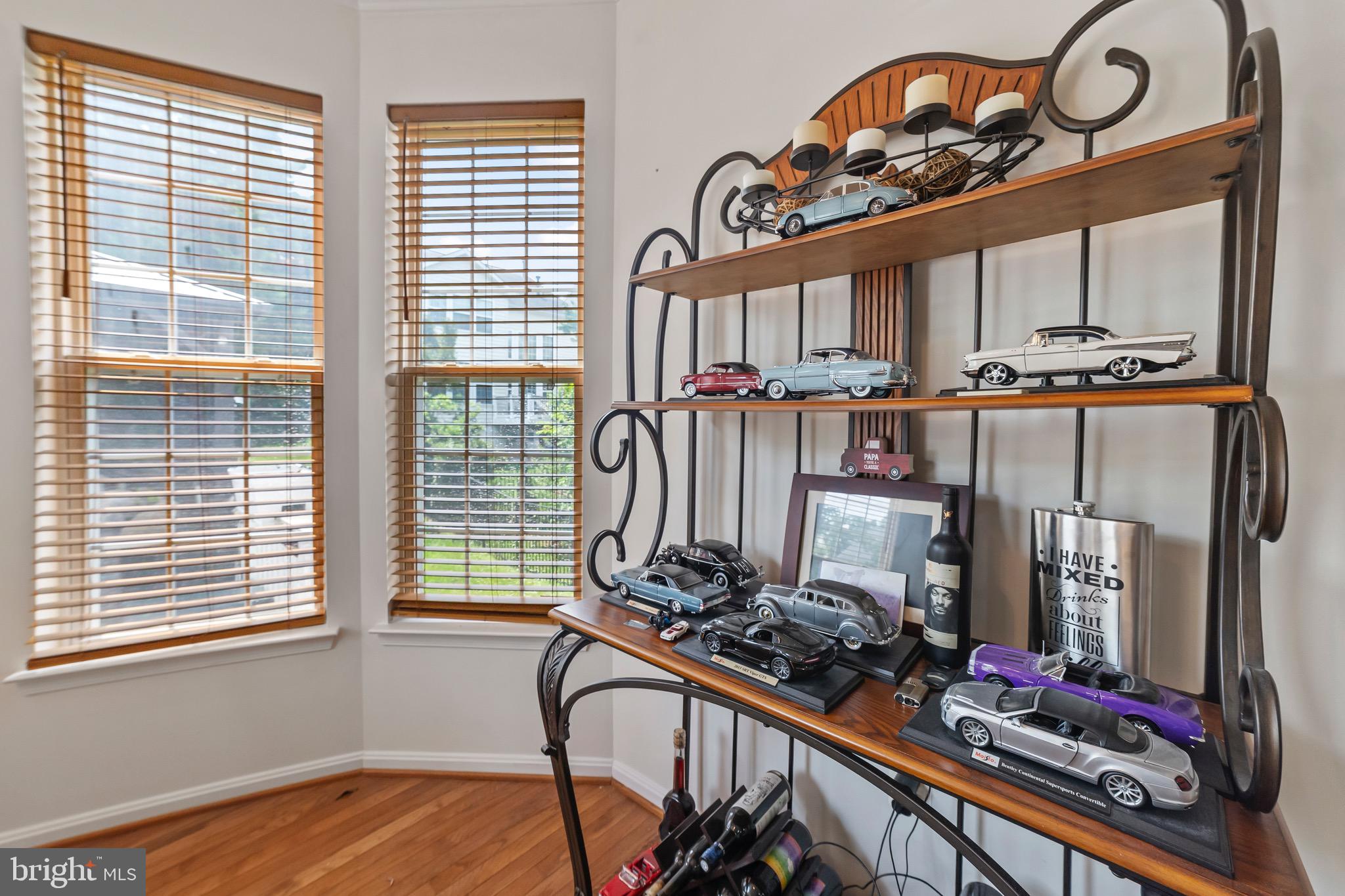 PORT POTOMAC - Residential