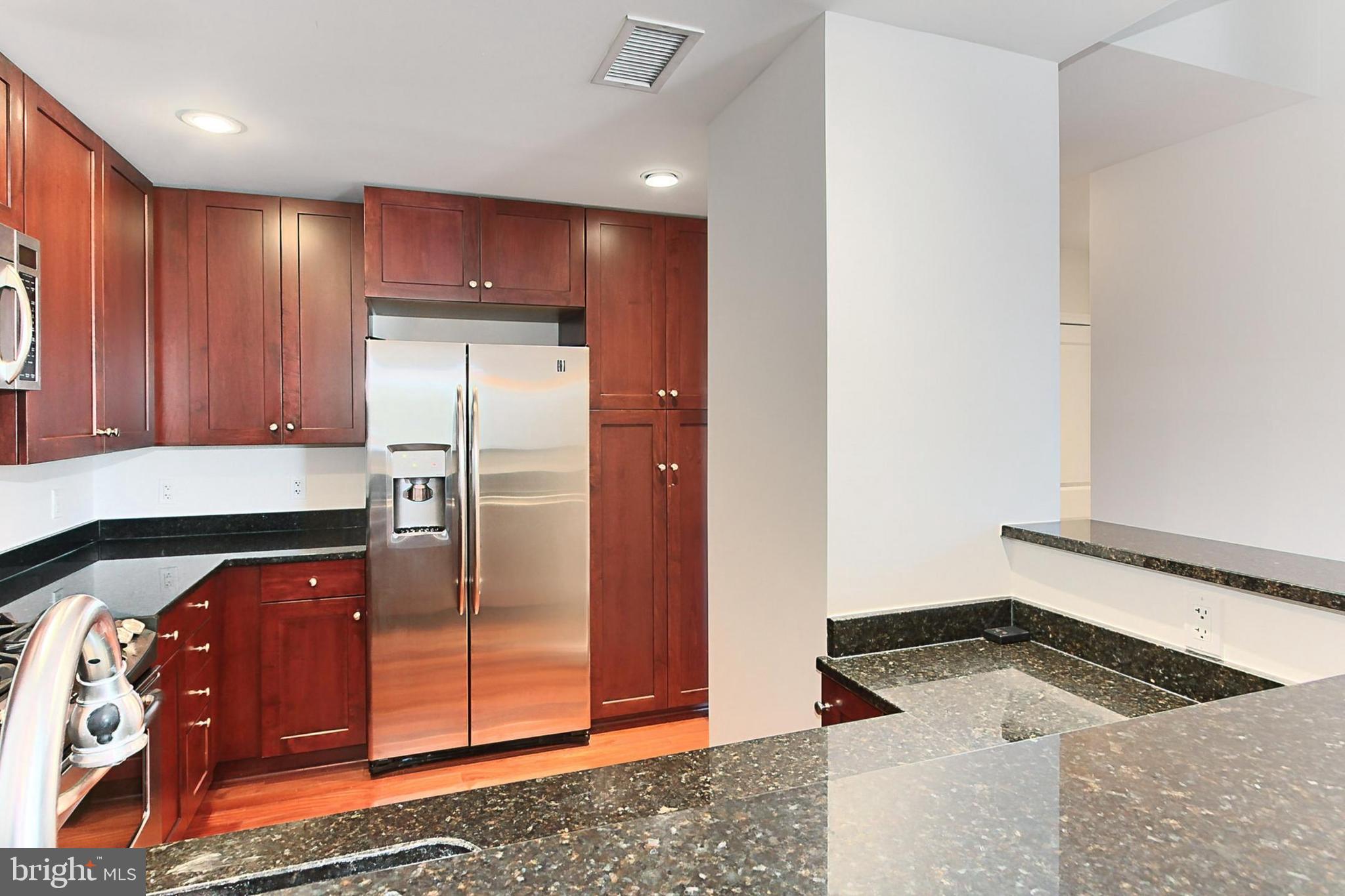 BYRON CONDOMINIUM - Residential