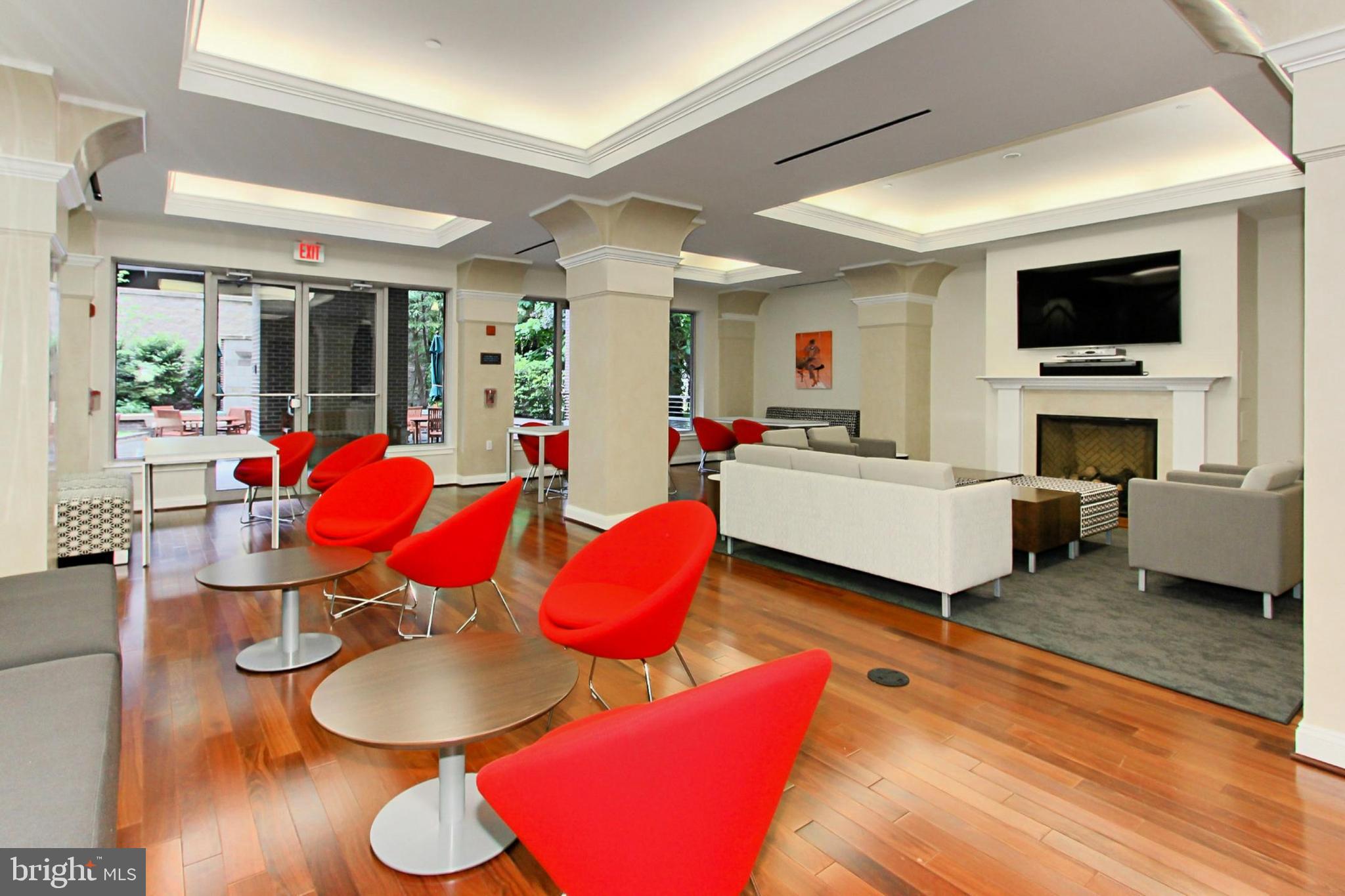 BYRON CONDOMINIUM - Residential