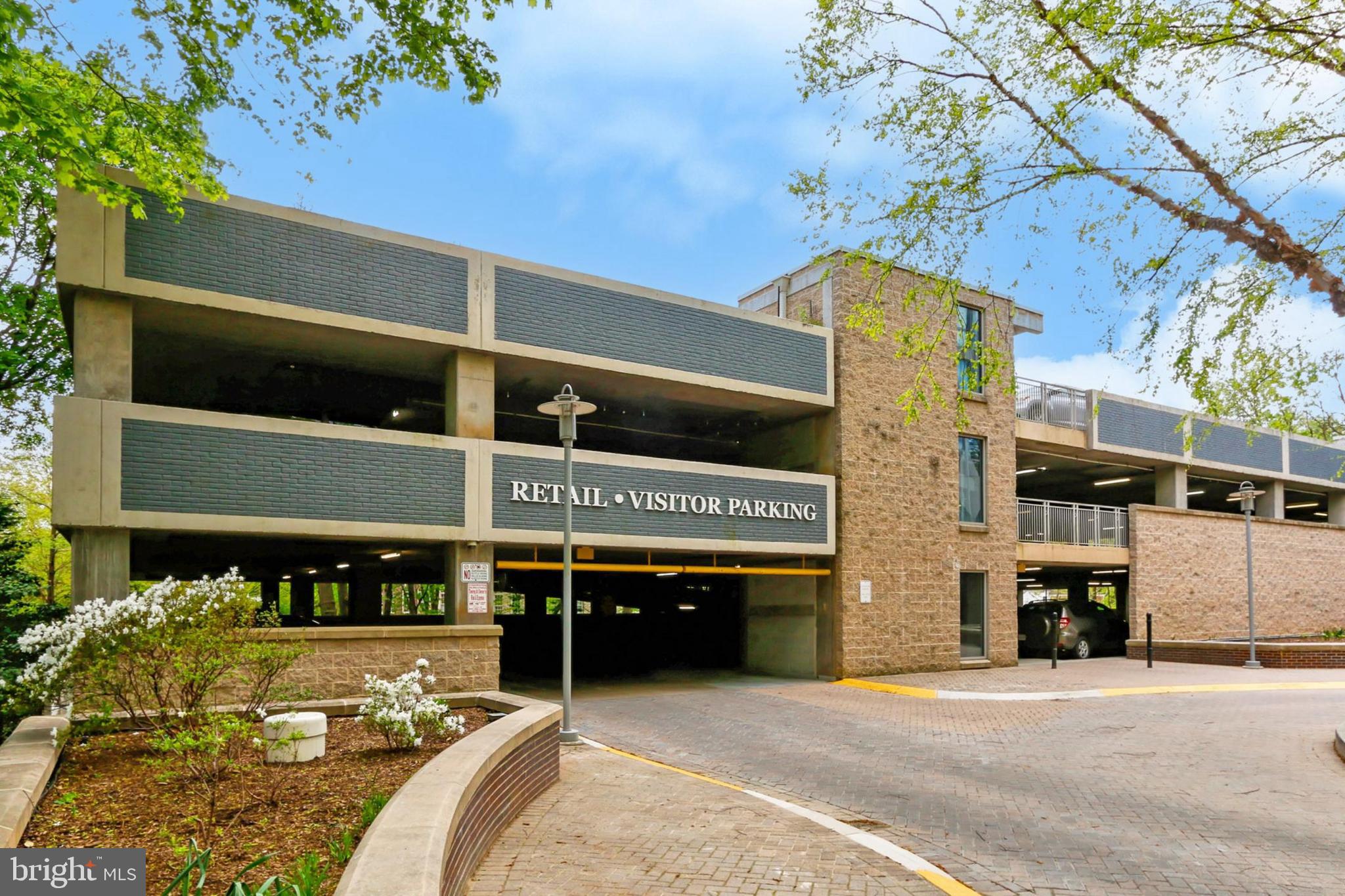 BYRON CONDOMINIUM - Residential