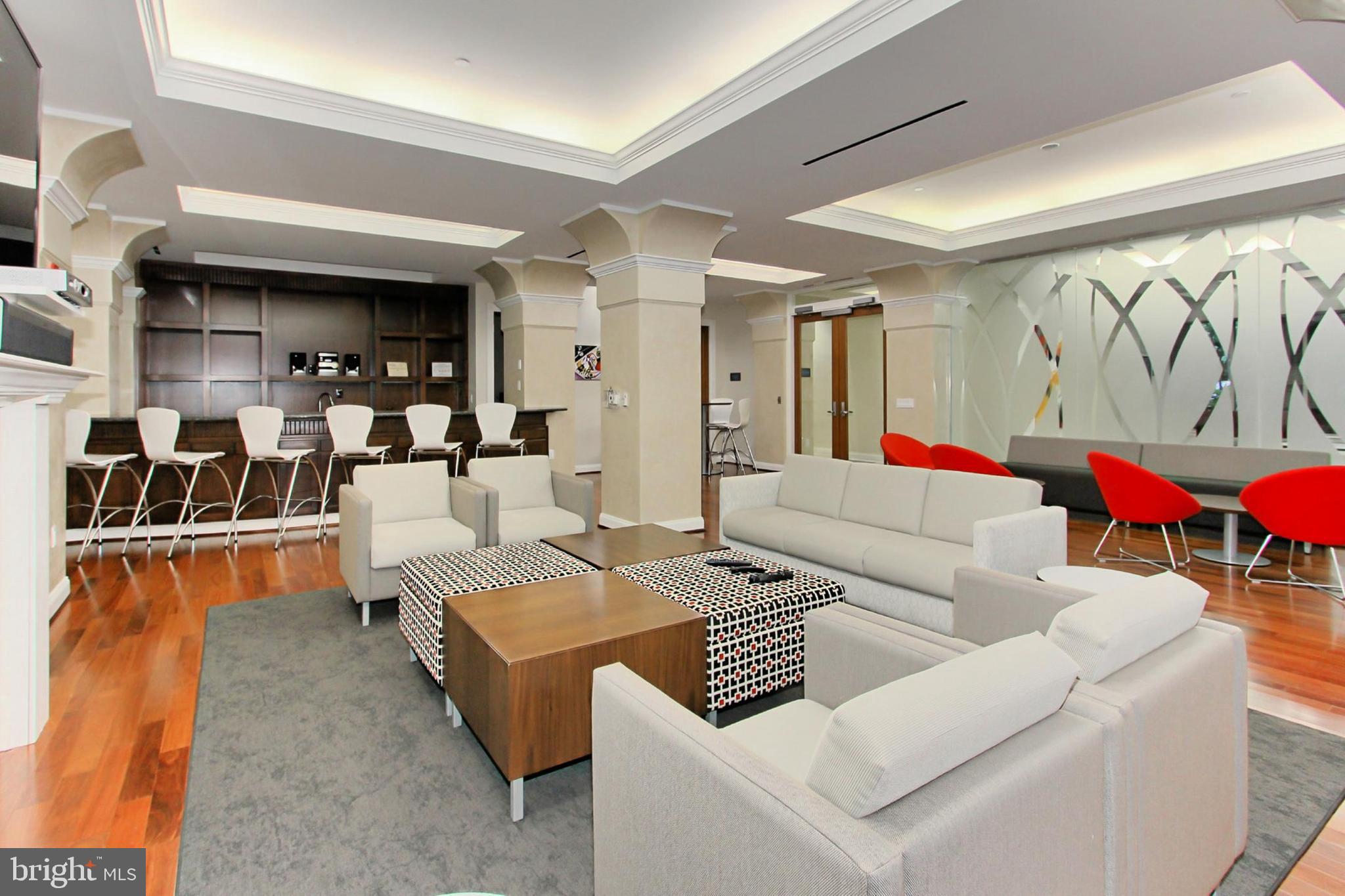 BYRON CONDOMINIUM - Residential