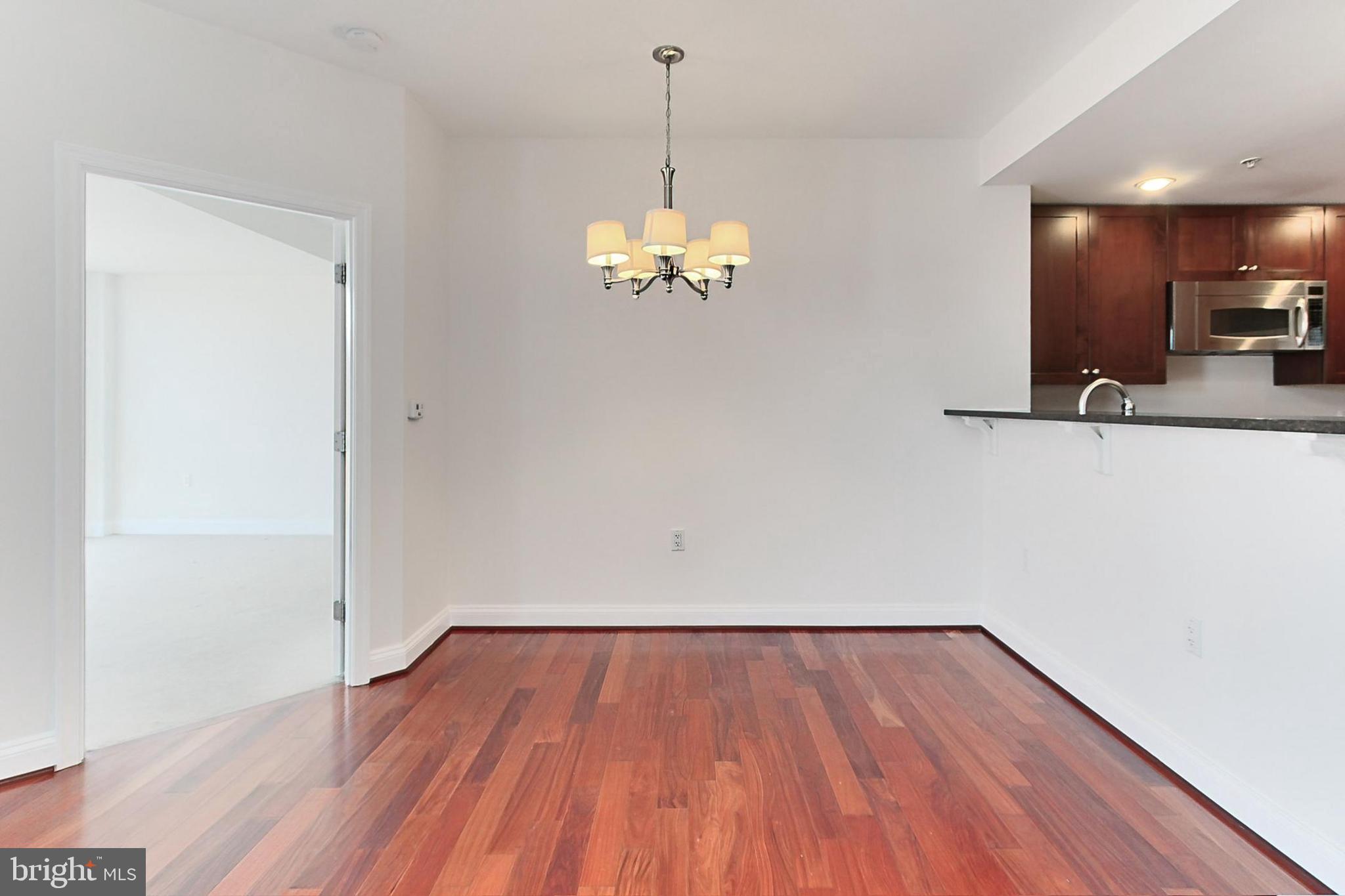 BYRON CONDOMINIUM - Residential