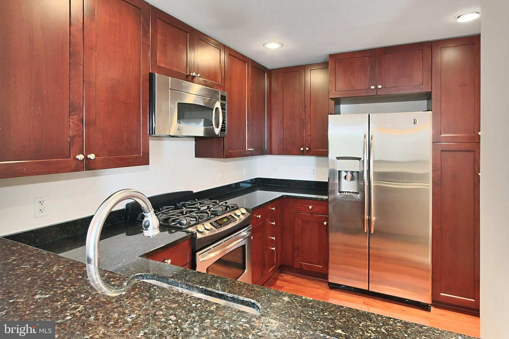 BYRON CONDOMINIUM - Residential