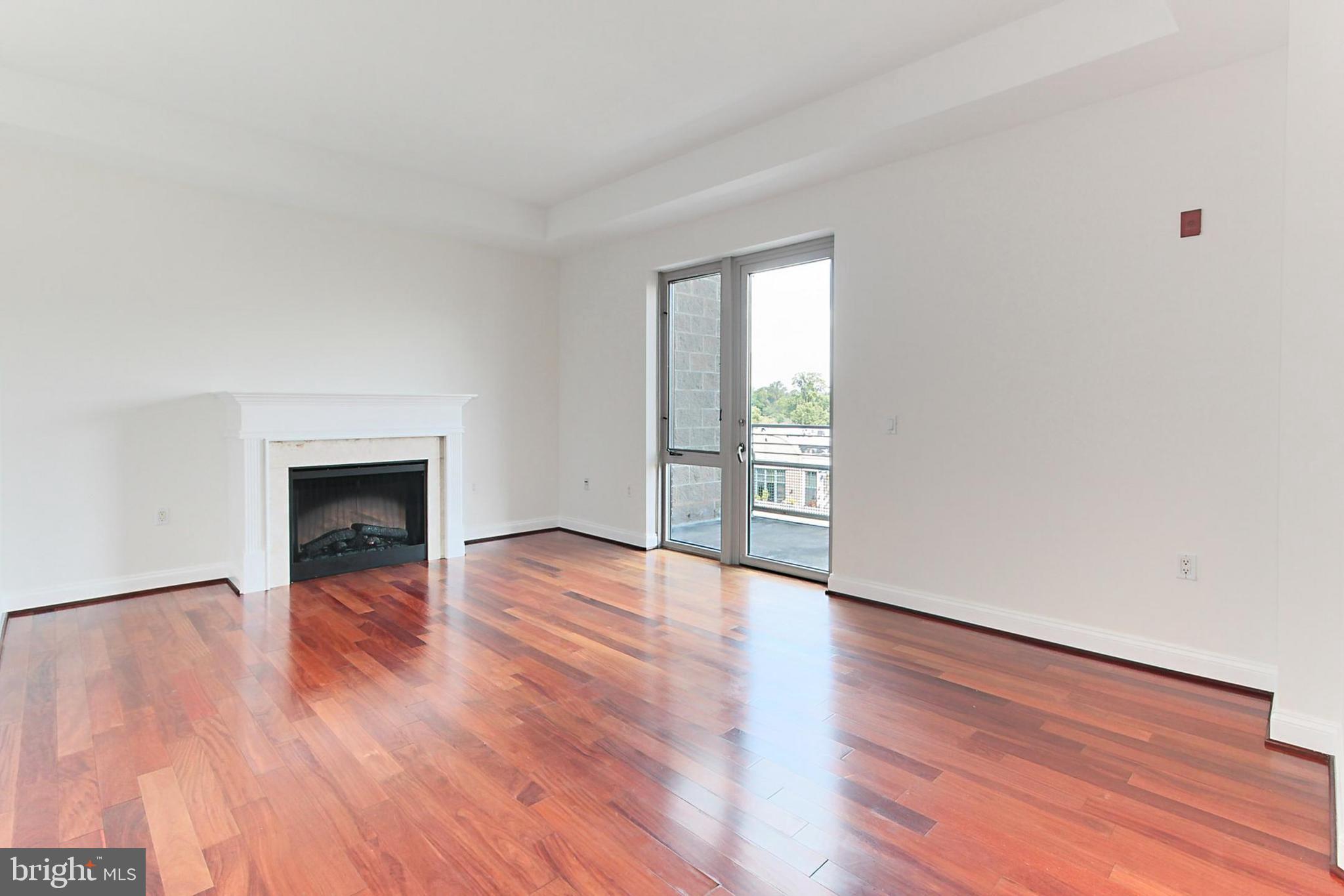 513 W BROAD STREET 711