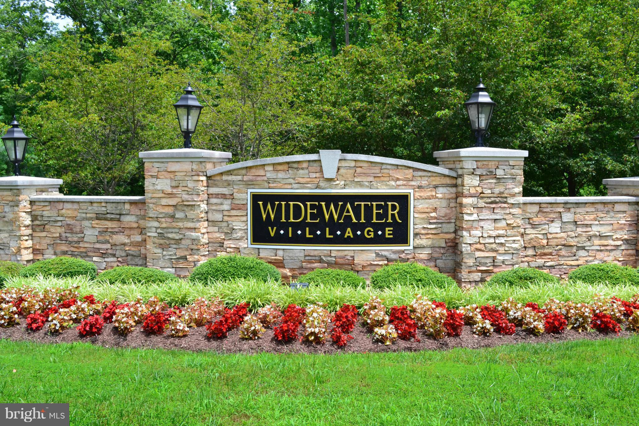 WIDEWATER VILLAGE - Residential