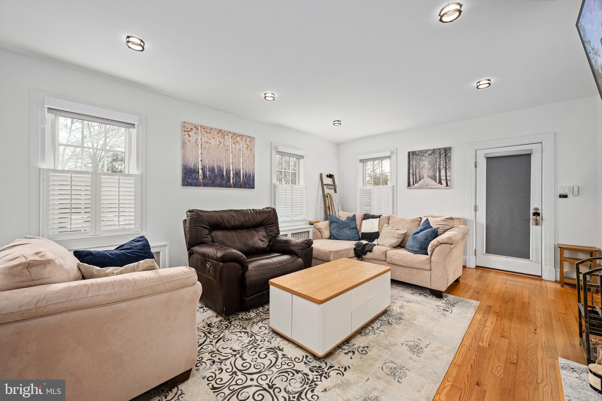 DOWNTOWN FREDERICKSBURG - Residential