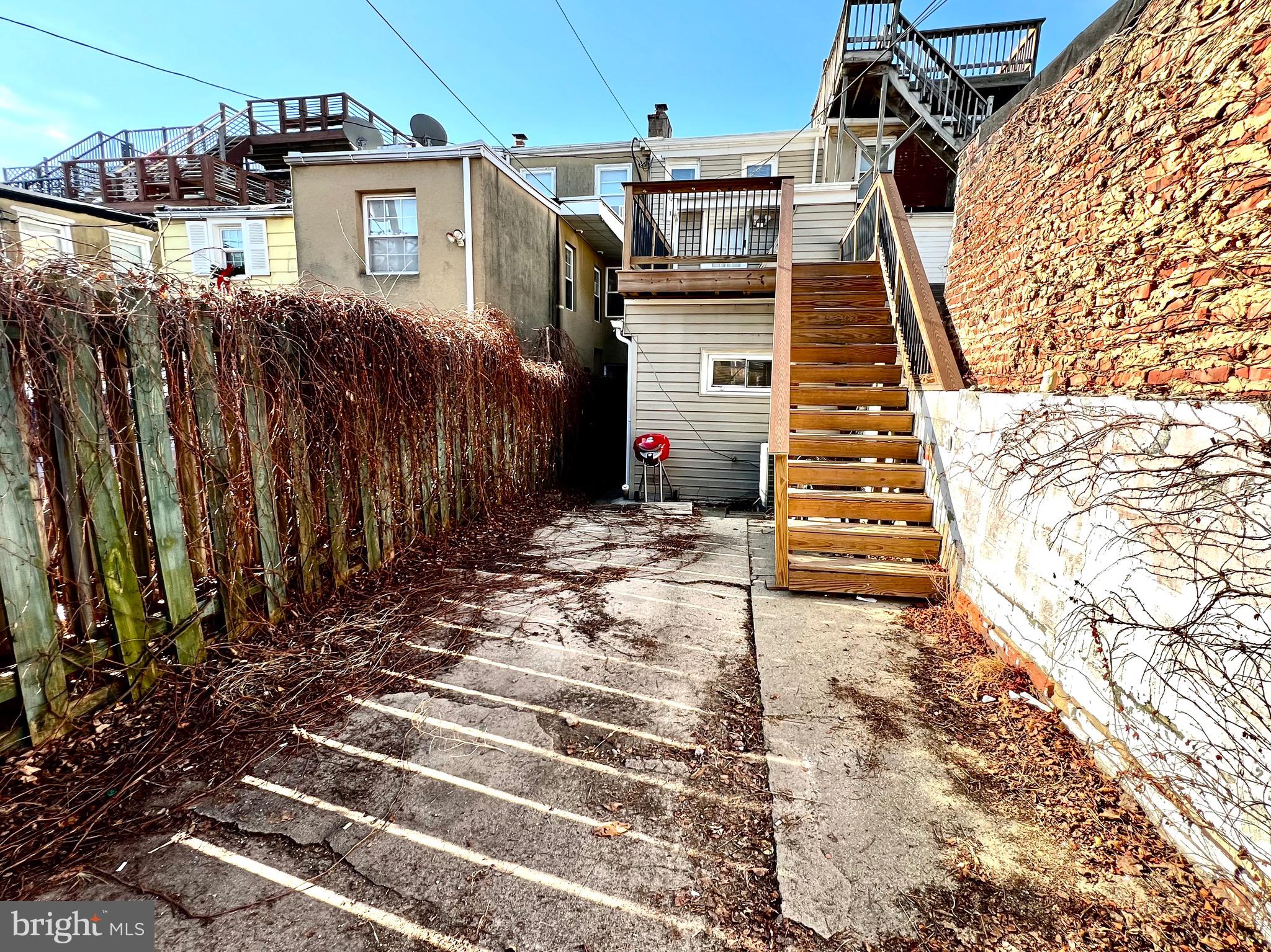 FEDERAL HILL HISTORIC DISTRICT - Residential Lease