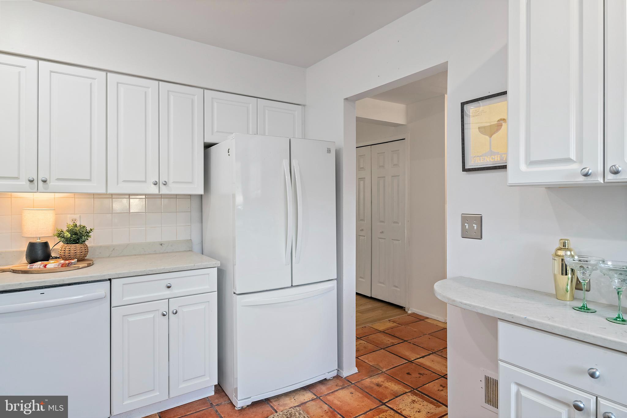 PAINTERS HILL - Residential
