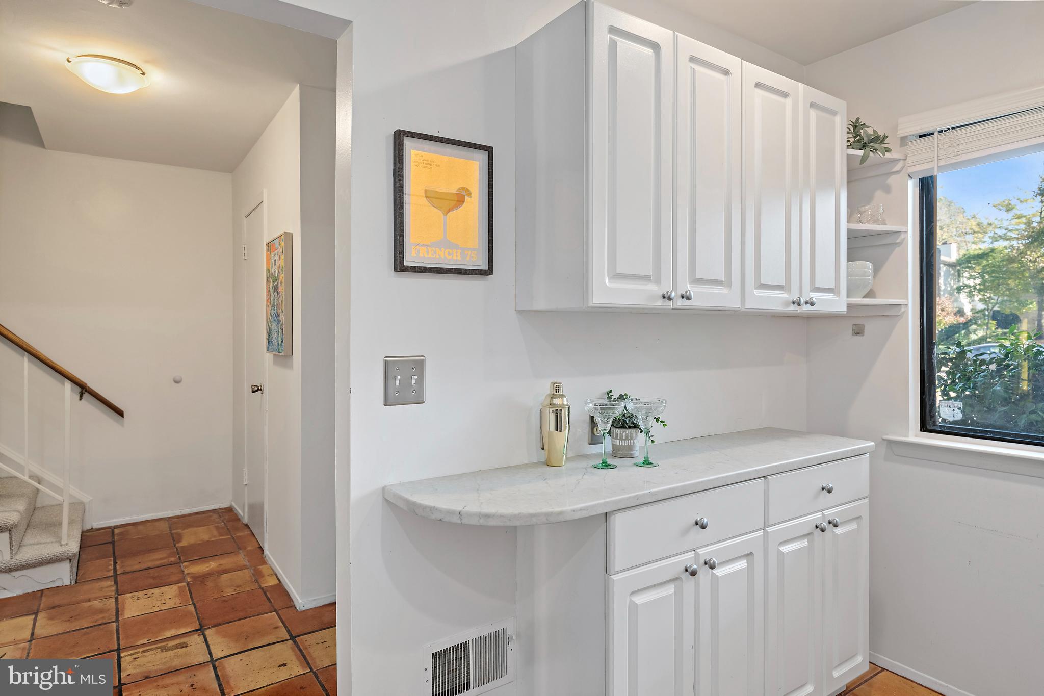 PAINTERS HILL - Residential