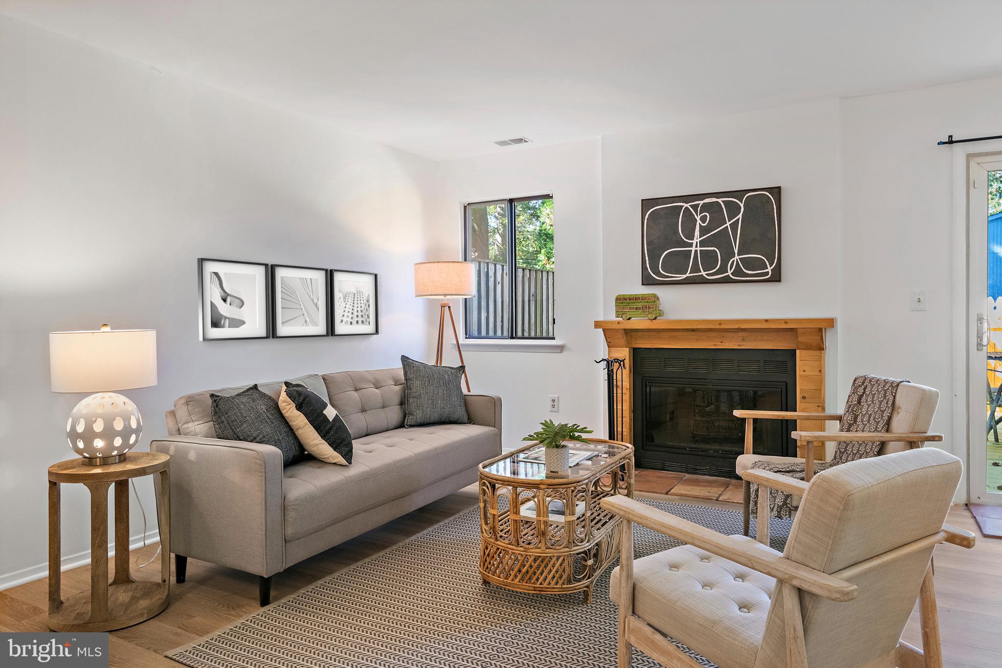 PAINTERS HILL - Residential