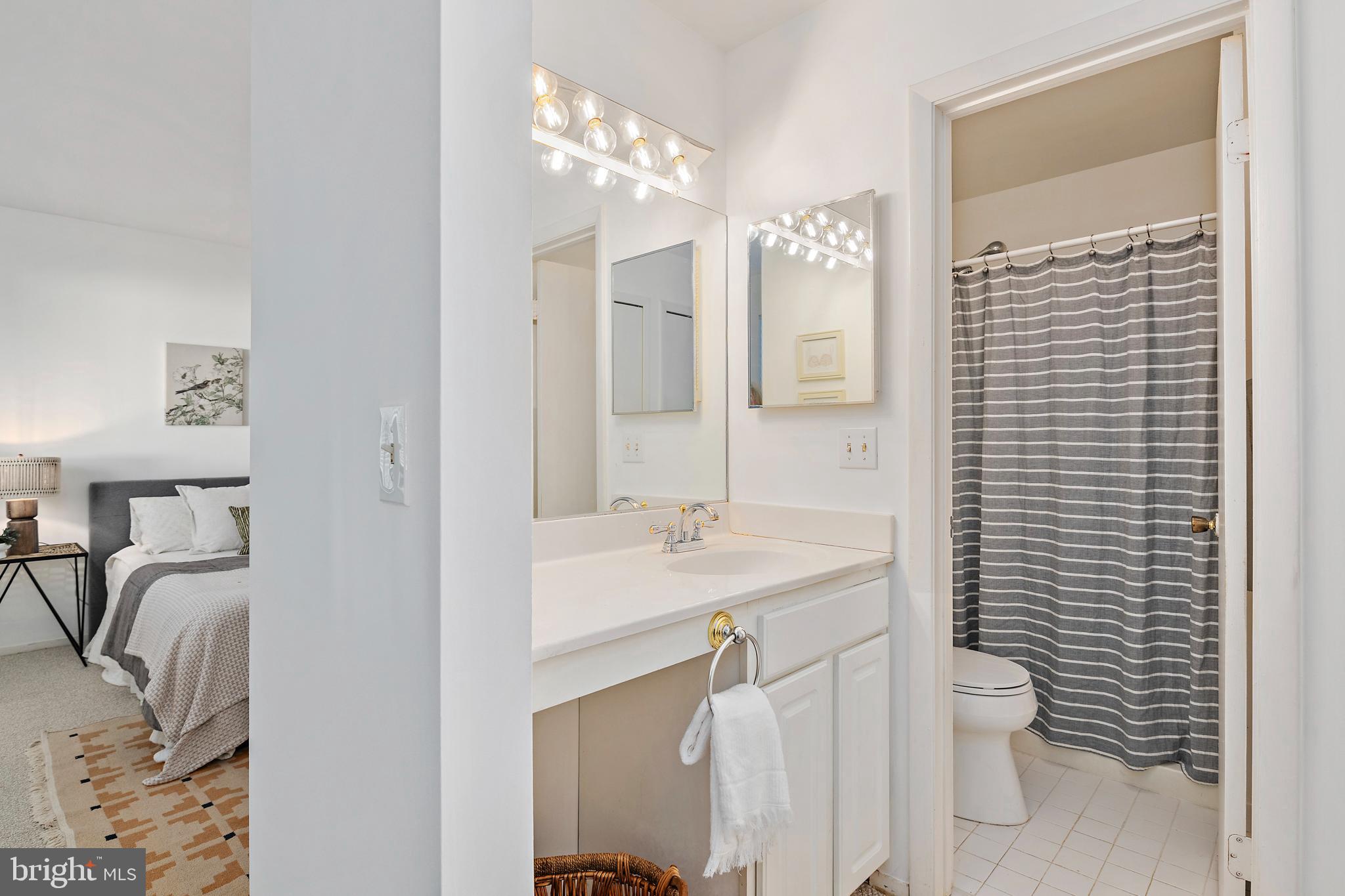 PAINTERS HILL - Residential