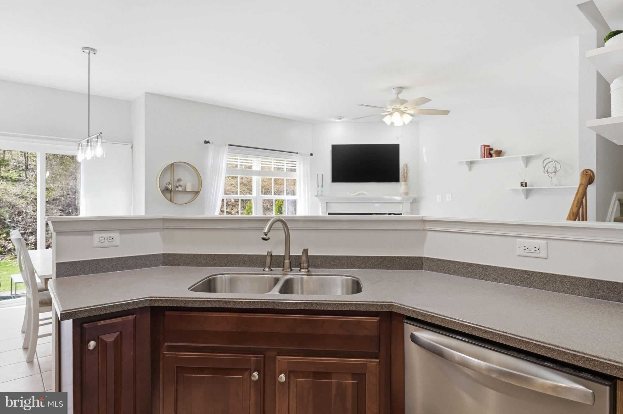 PENNS MANOR - Residential