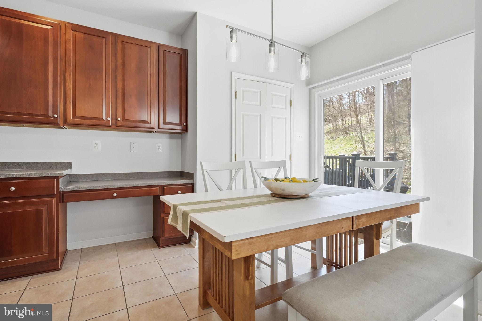 PENNS MANOR - Residential