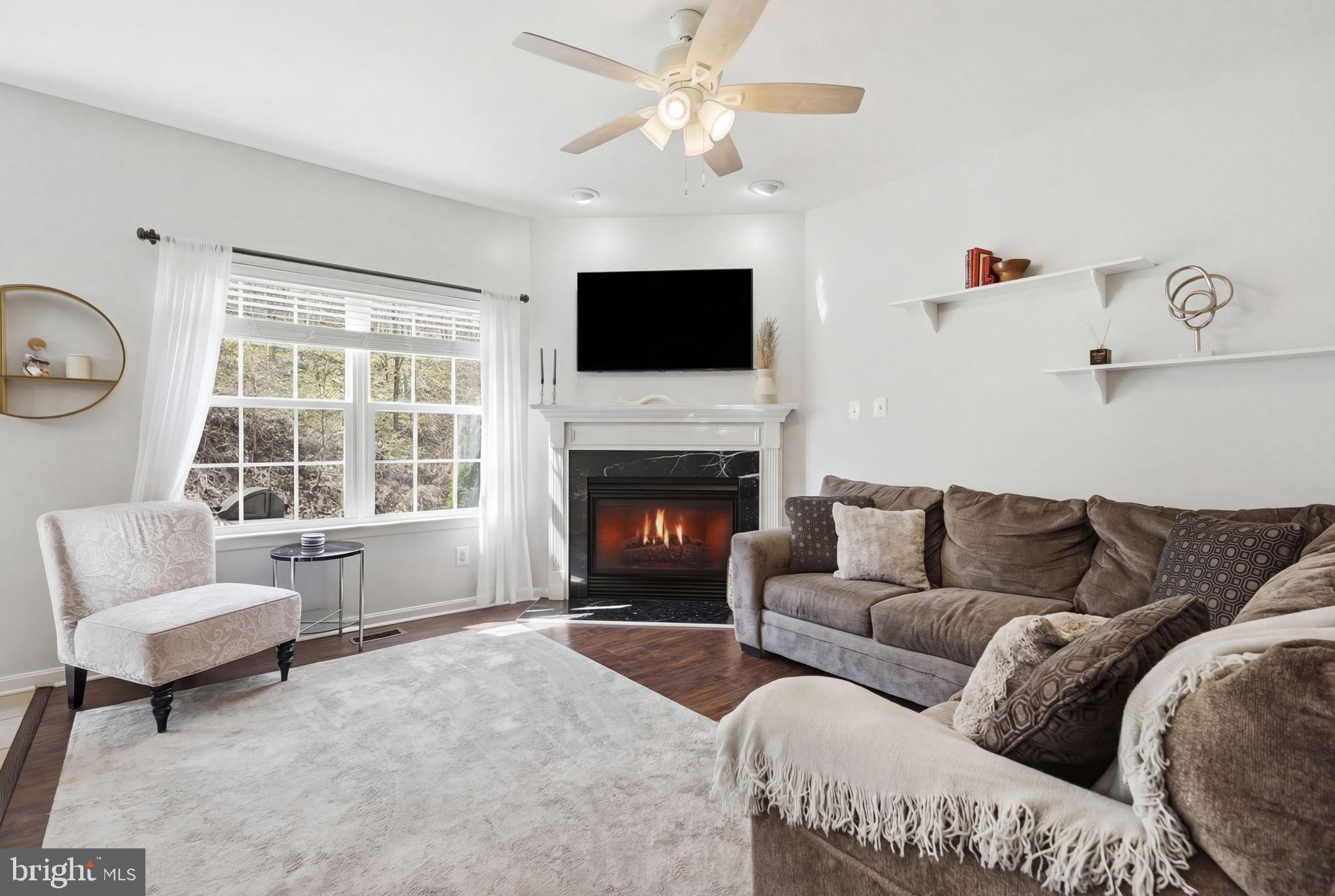 PENNS MANOR - Residential