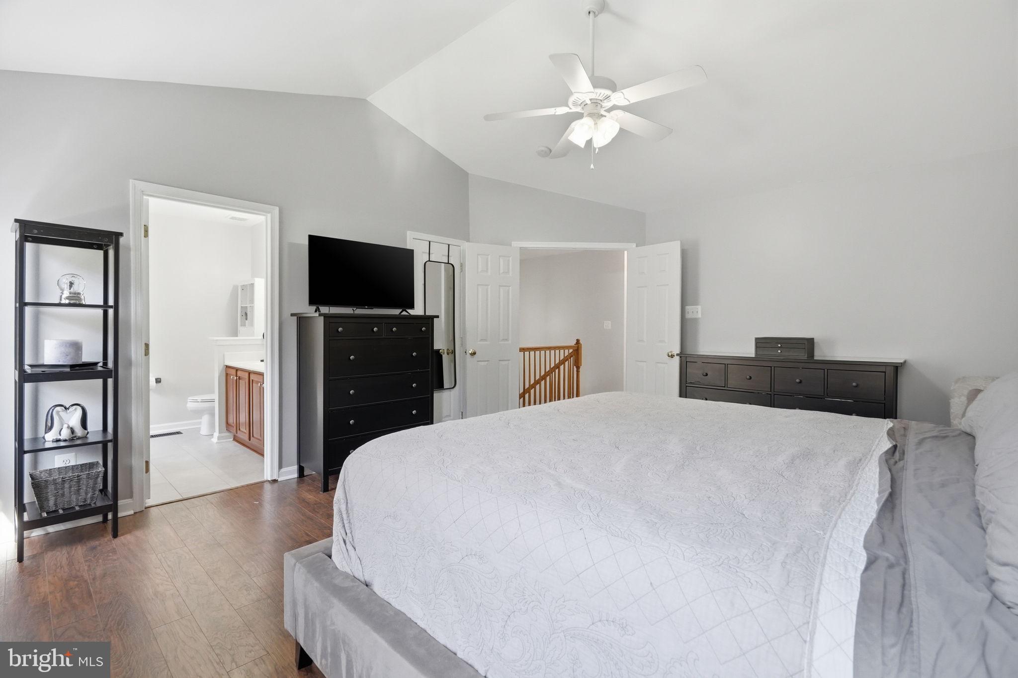 PENNS MANOR - Residential