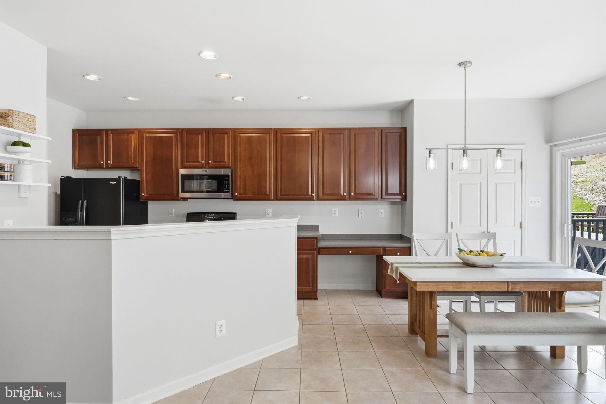 PENNS MANOR - Residential