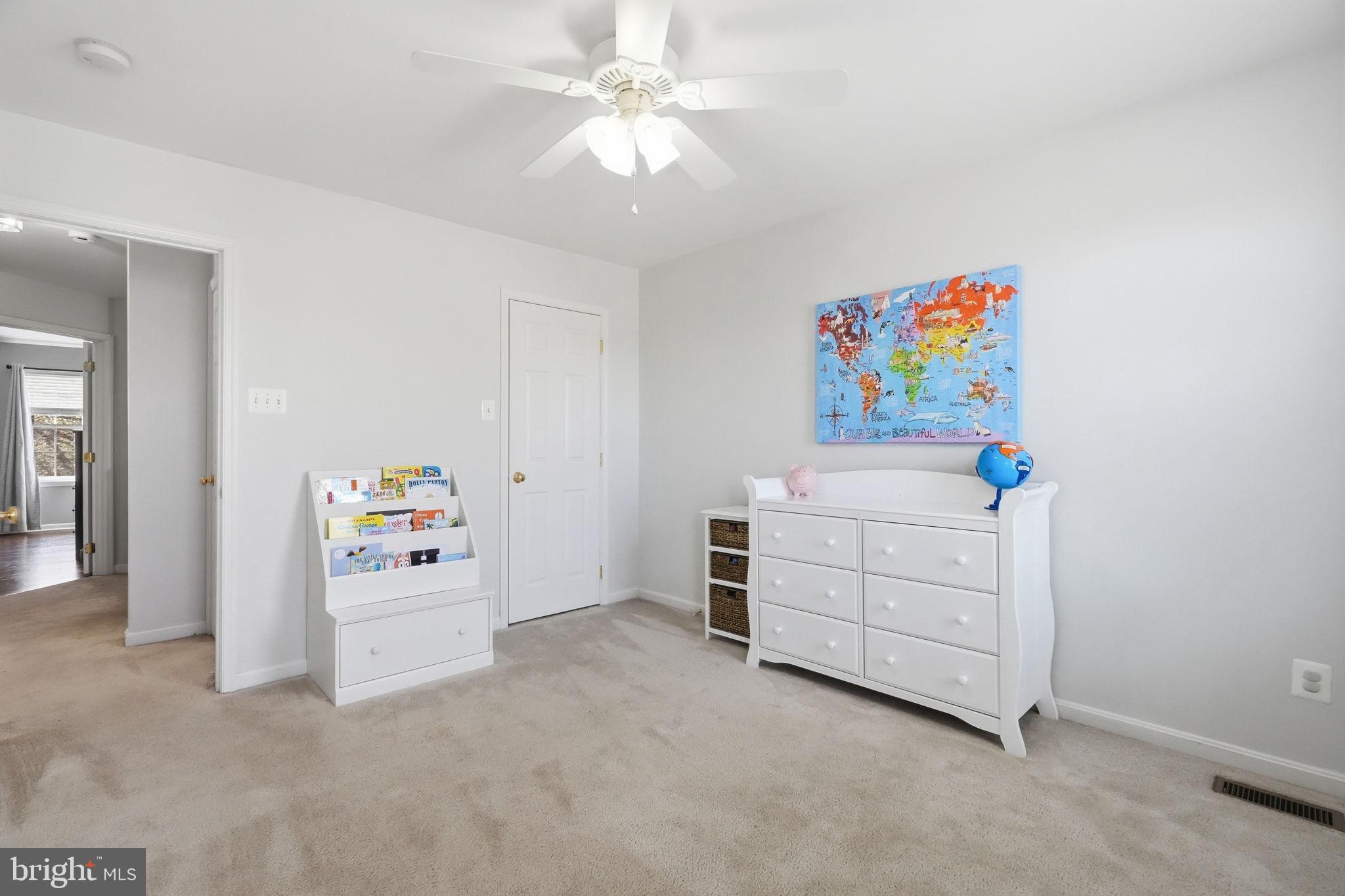 PENNS MANOR - Residential