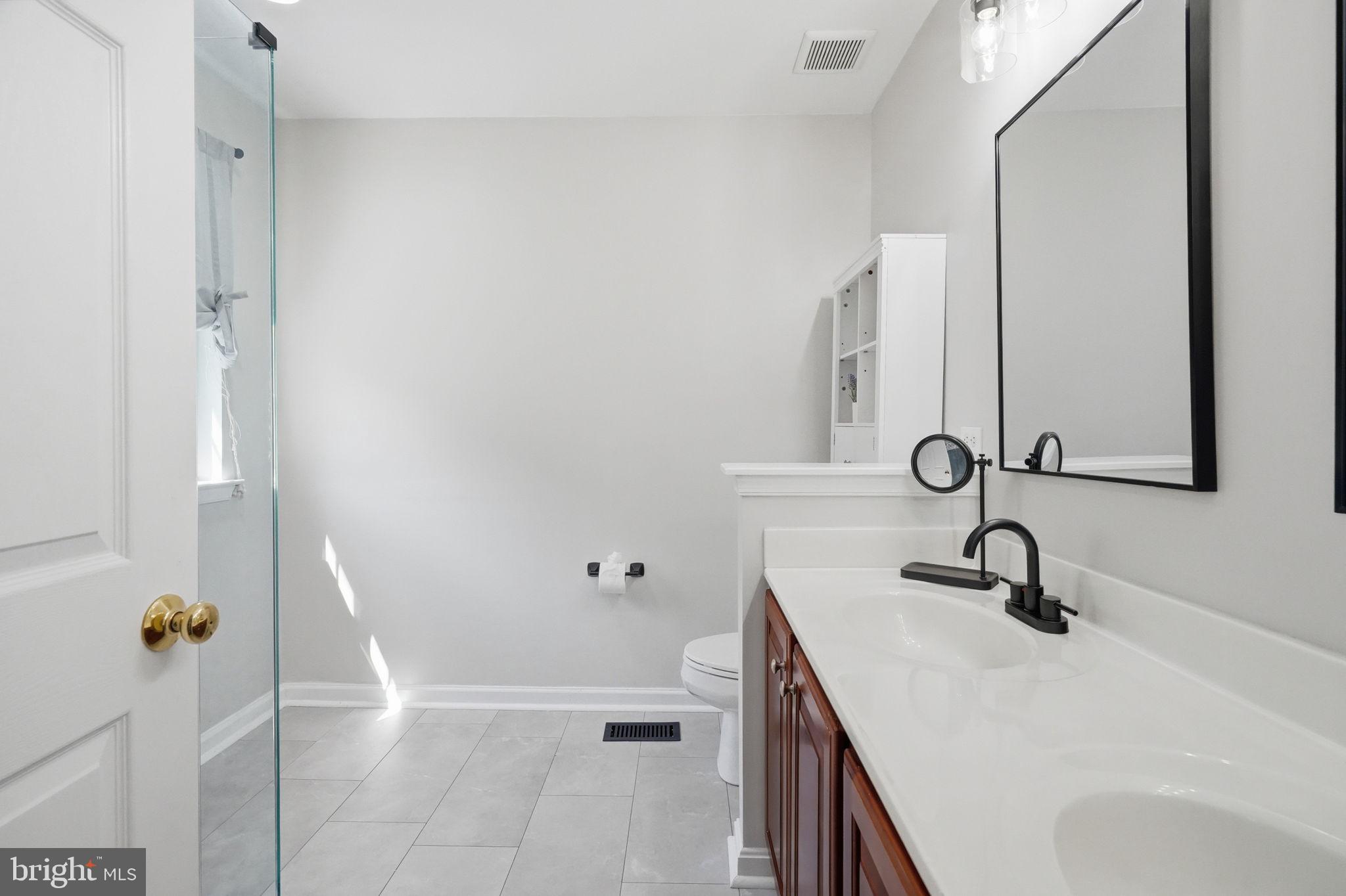 PENNS MANOR - Residential