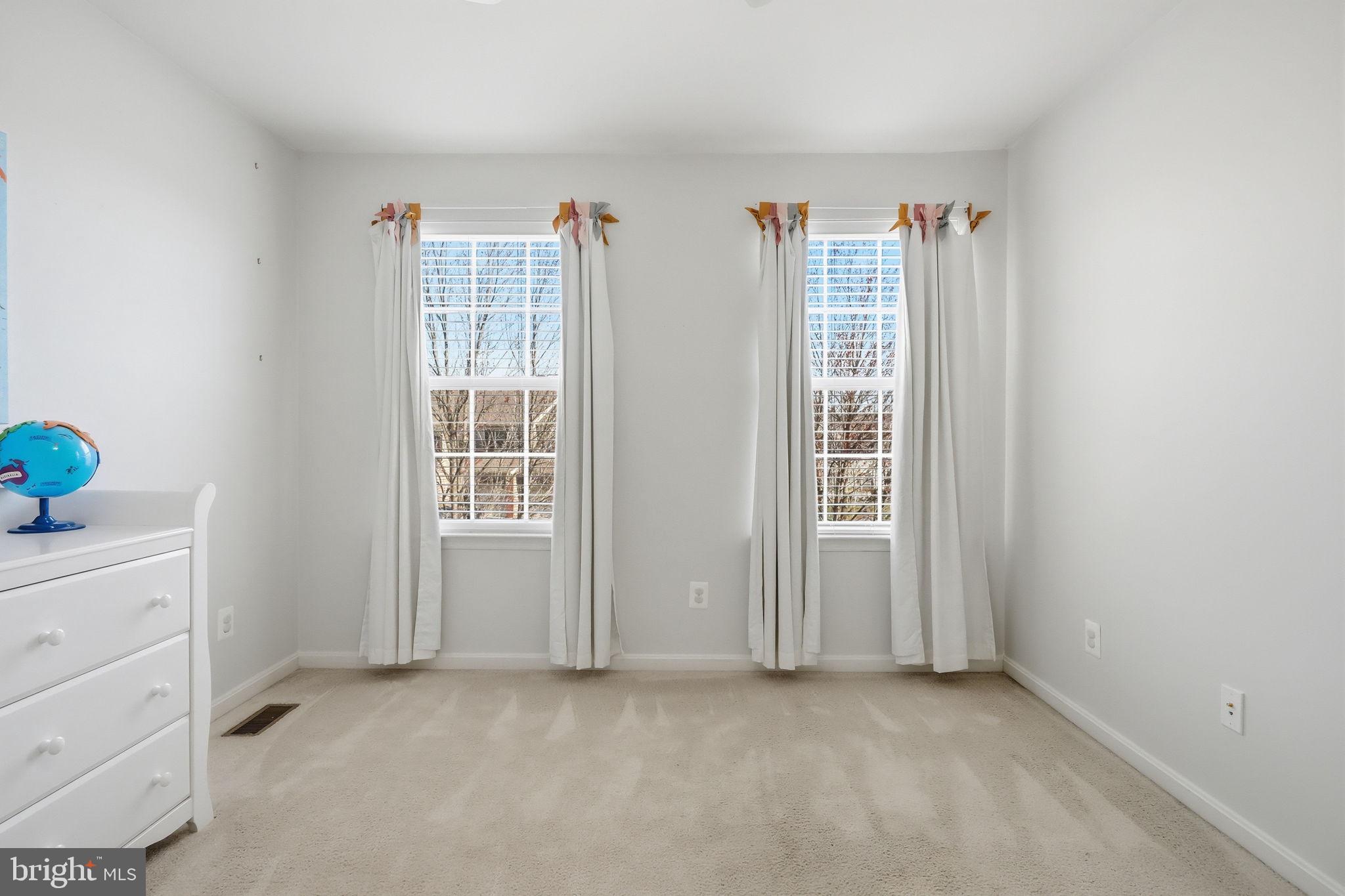 PENNS MANOR - Residential