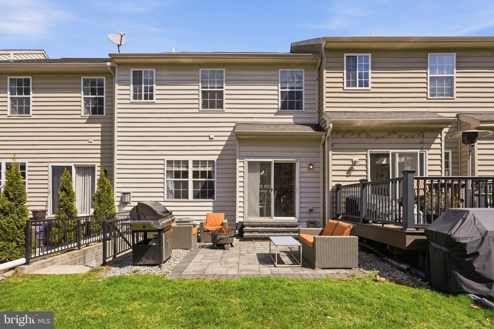 PENNS MANOR - Residential