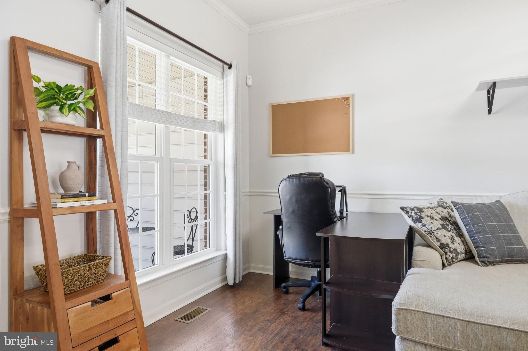 PENNS MANOR - Residential