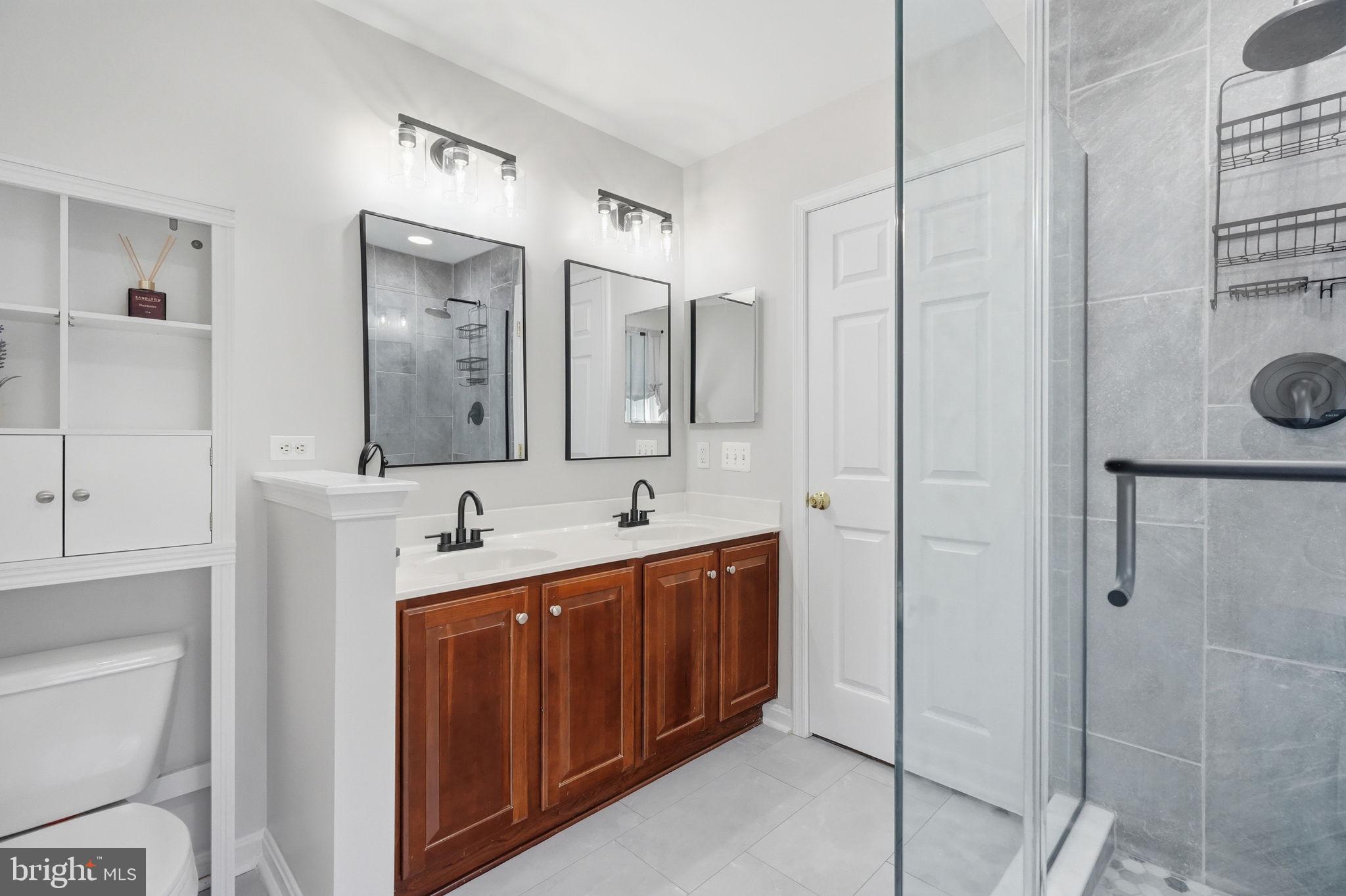 PENNS MANOR - Residential