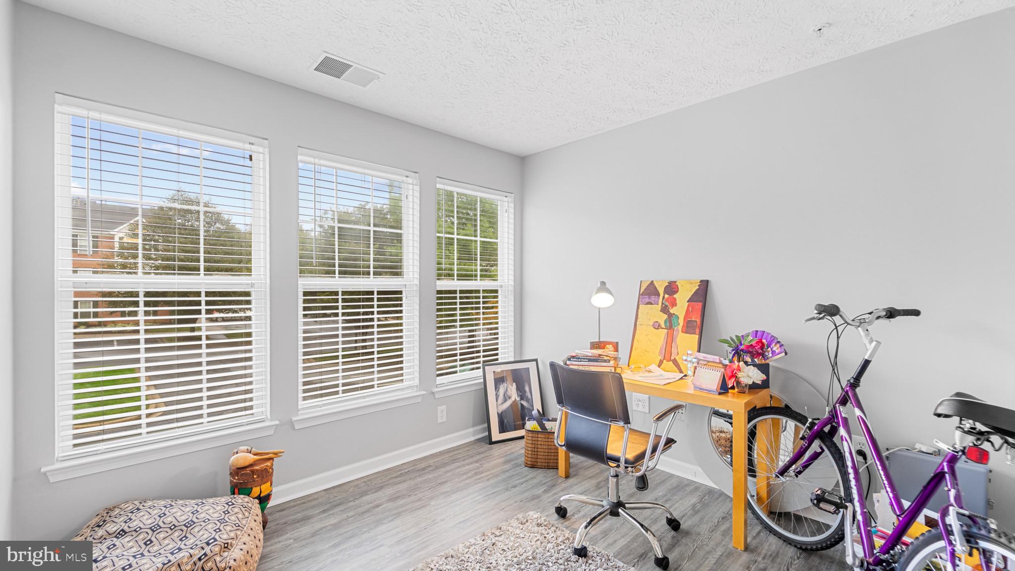 RIDERS RIDGE - Residential