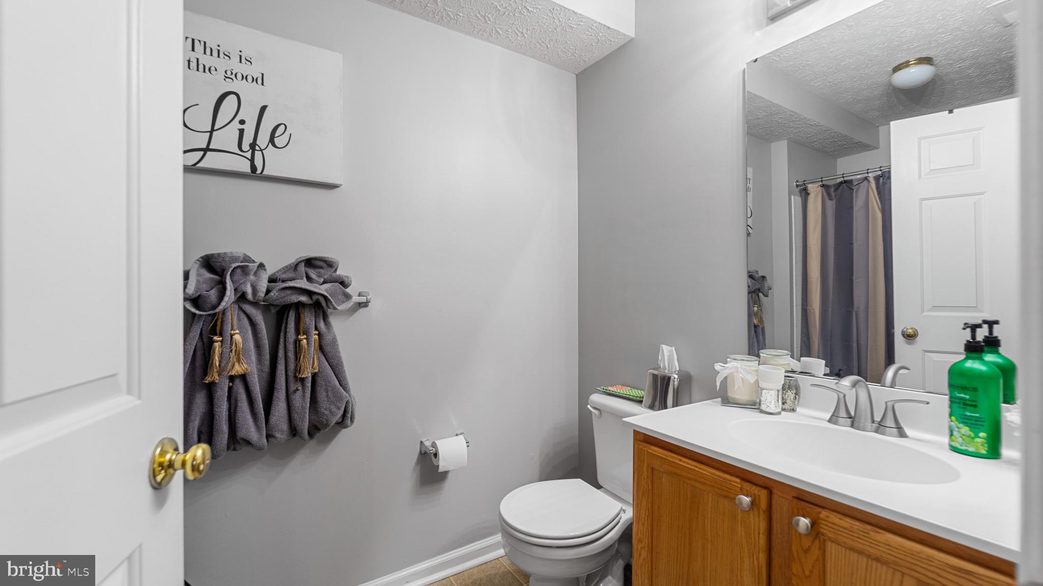 RIDERS RIDGE - Residential