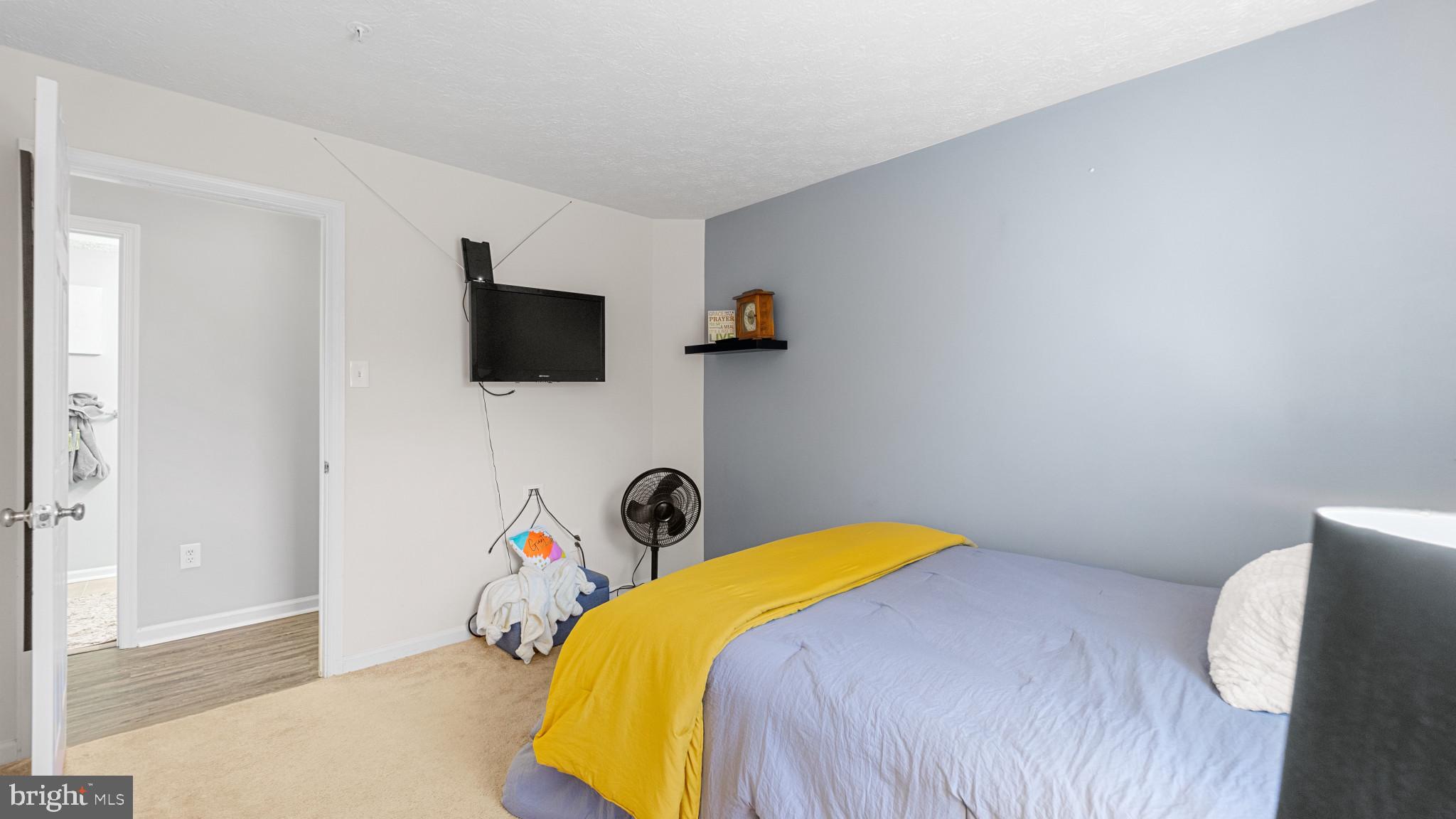 RIDERS RIDGE - Residential