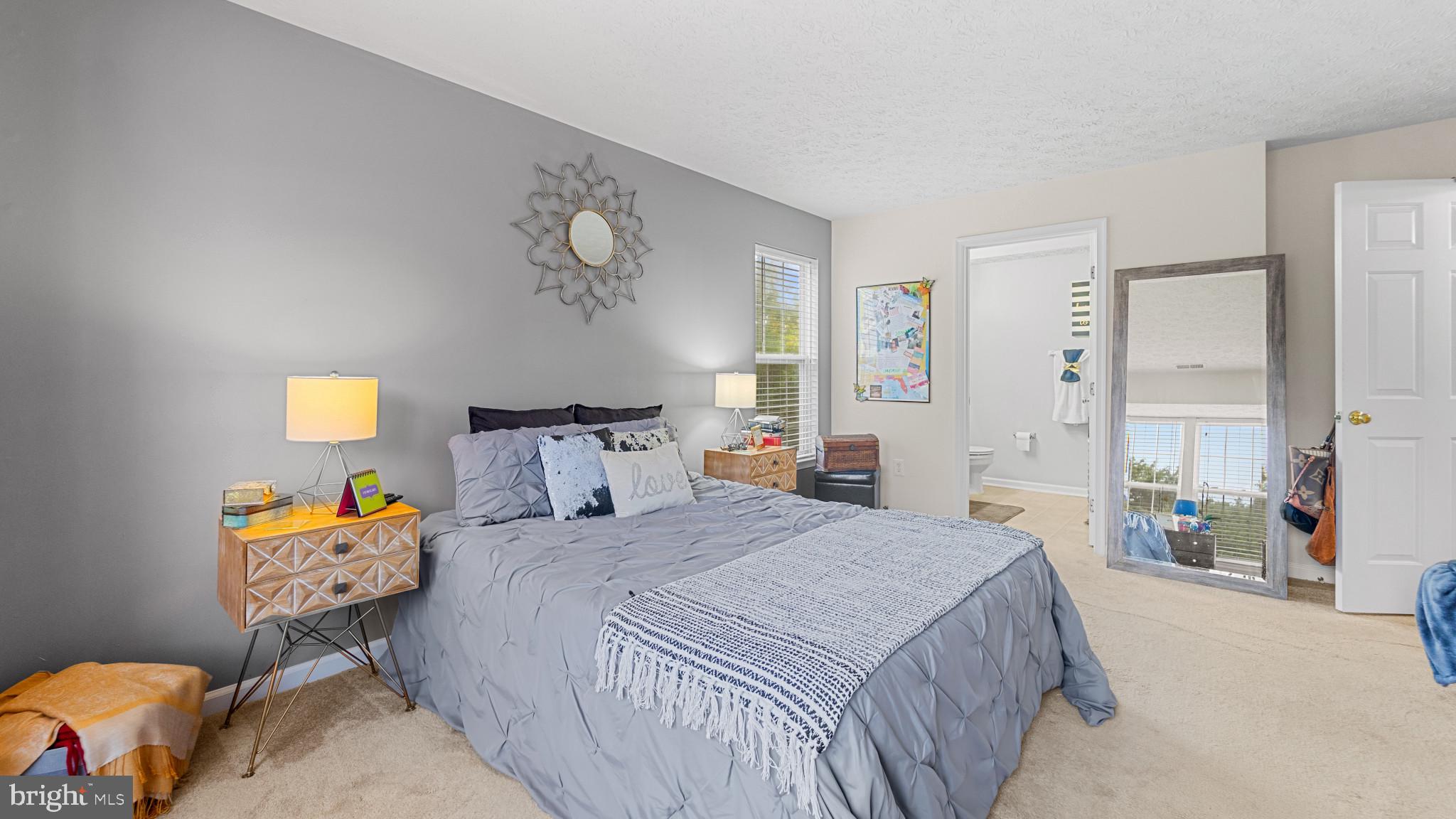 RIDERS RIDGE - Residential