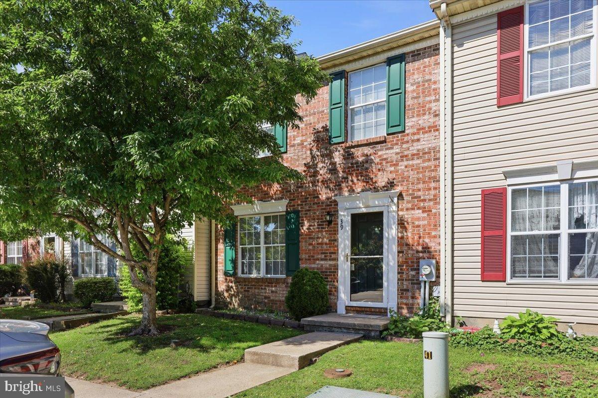 39 CHARTWELL COURT