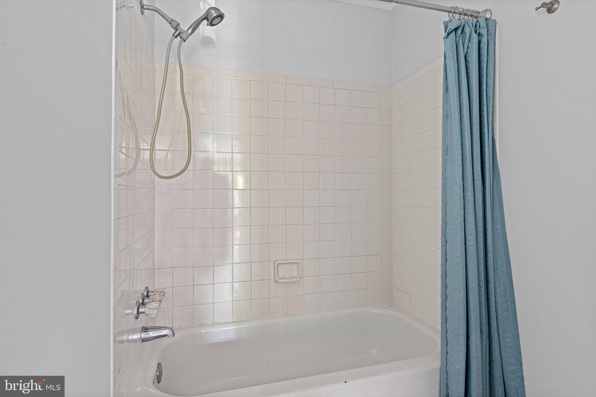 BORNEHAM WOOD - Residential Lease