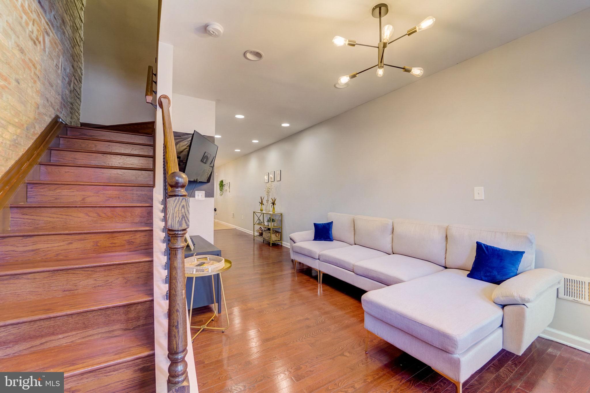 WASHINGTON VILLAGE - Residential Lease