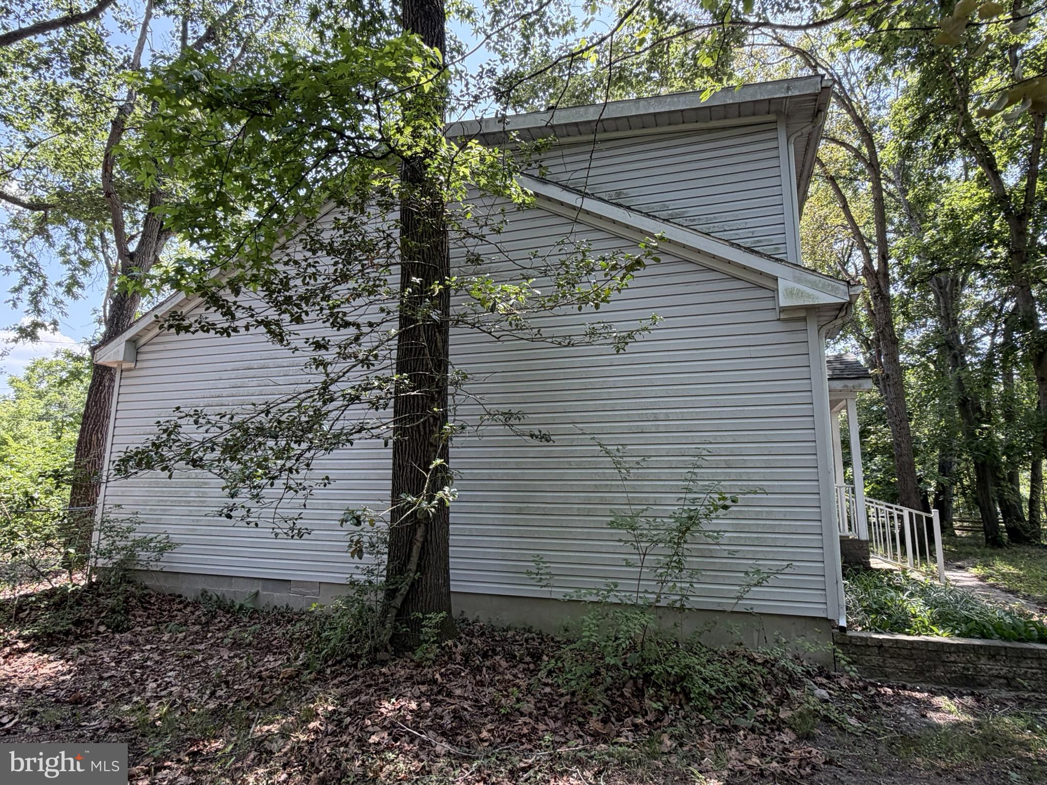 25214 SMITH LANDING ROAD