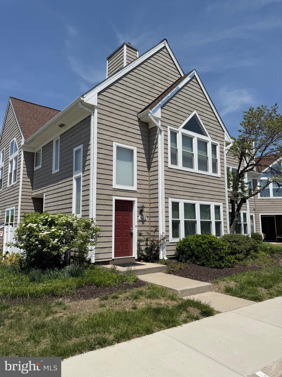 WOODLAND VILLAGE - Residential