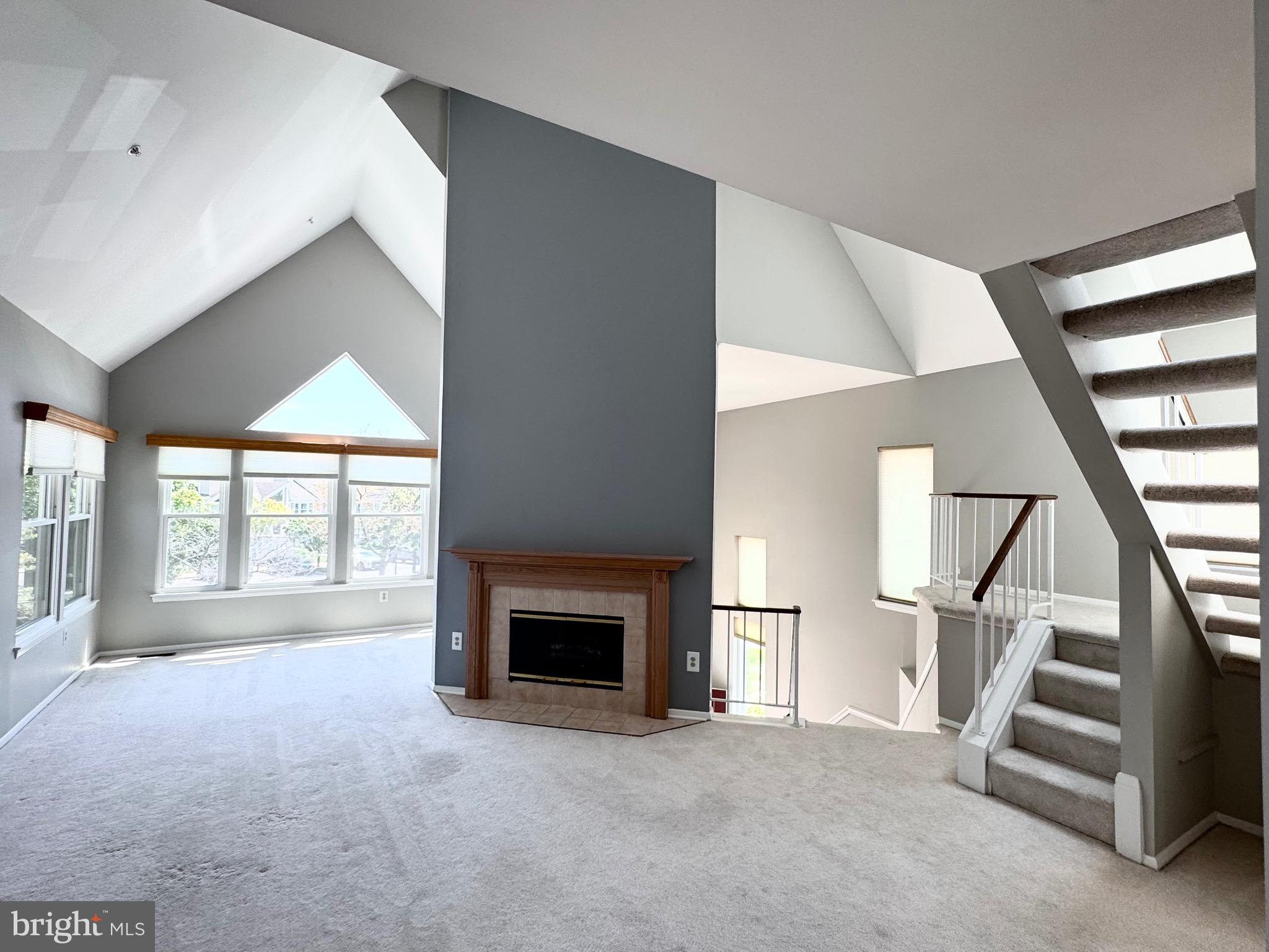 WOODLAND VILLAGE - Residential