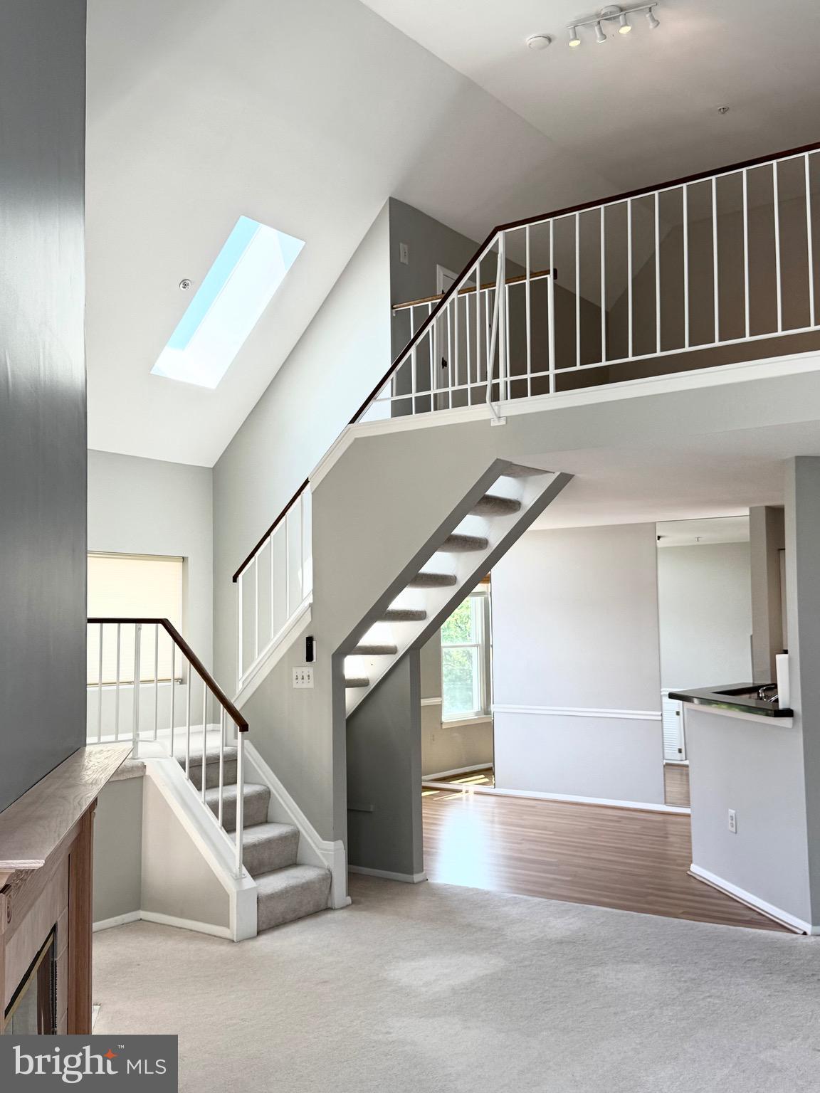 WOODLAND VILLAGE - Residential