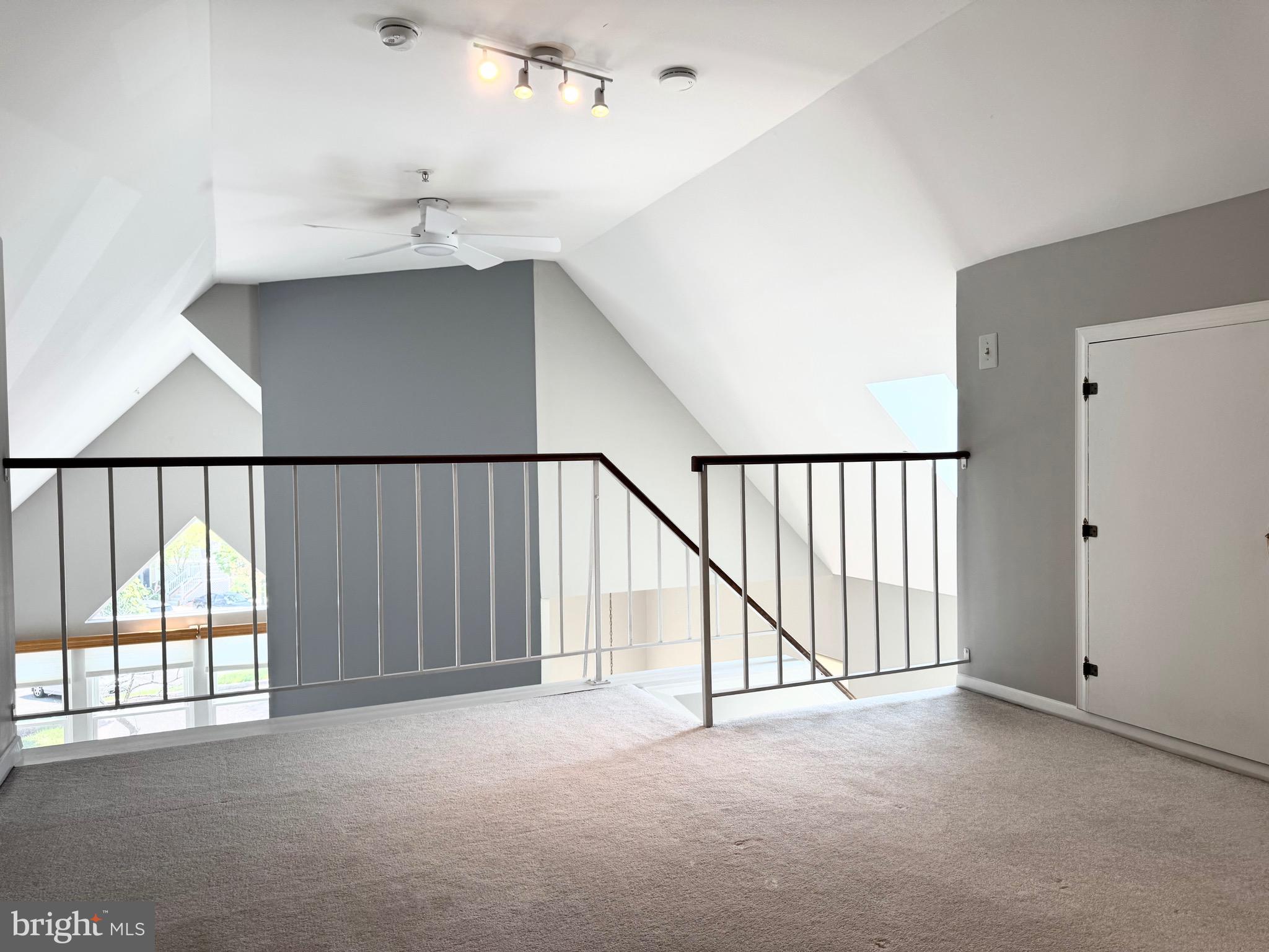 WOODLAND VILLAGE - Residential