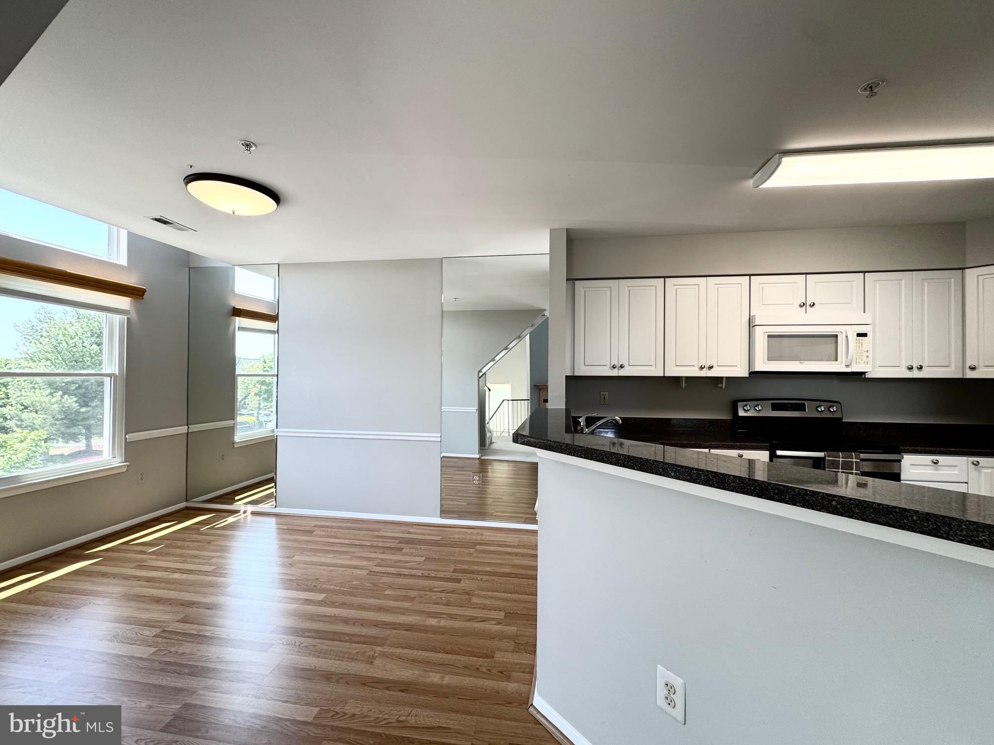 WOODLAND VILLAGE - Residential