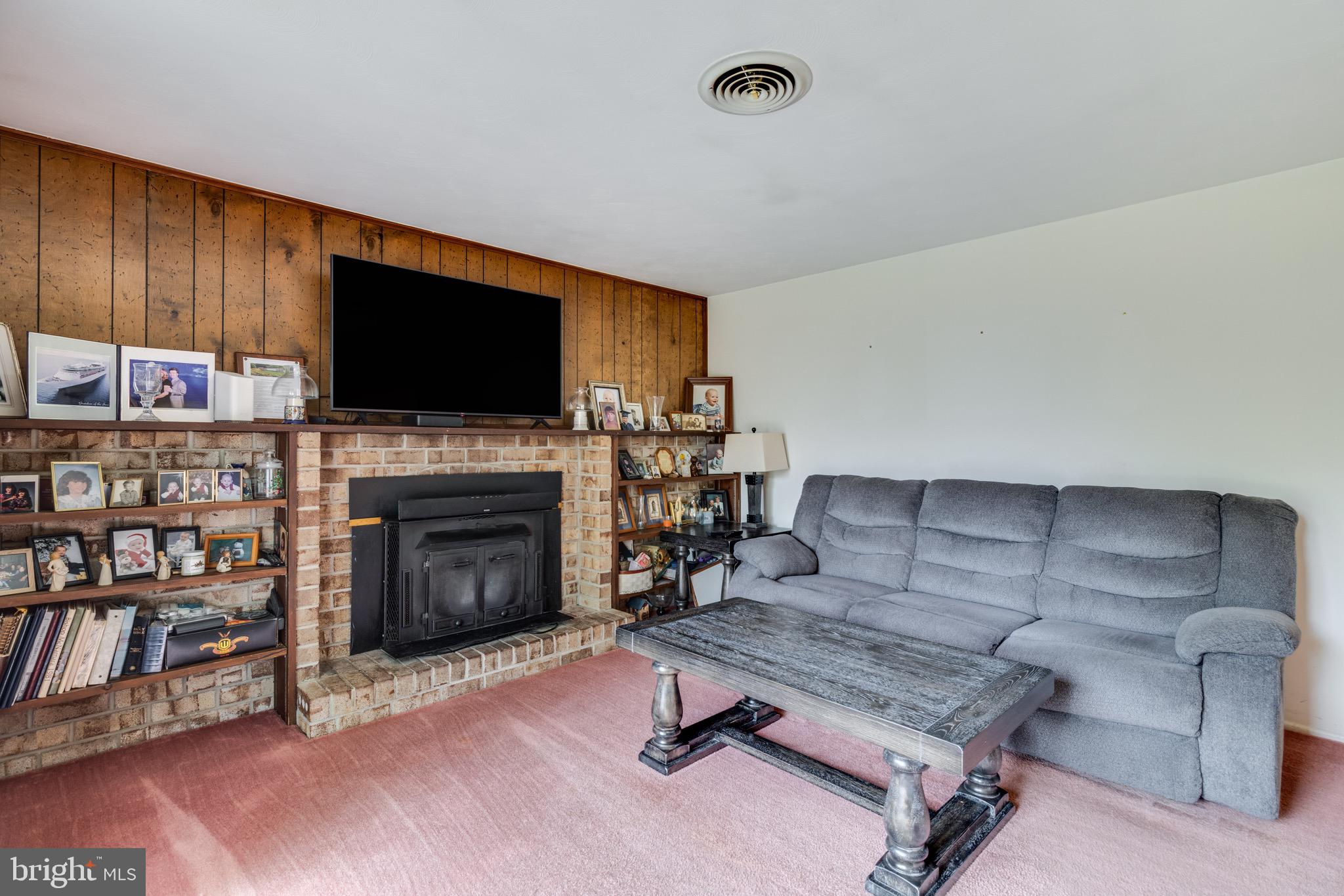 PINEFIELD - Residential