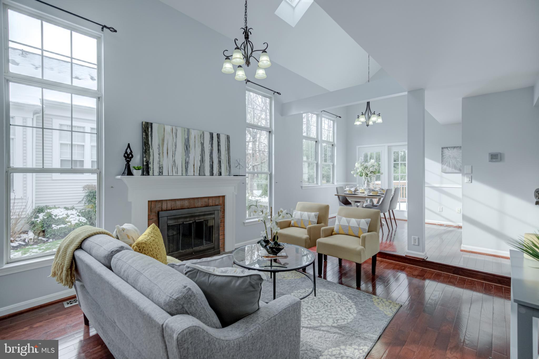 COUNTRYSIDE - Residential