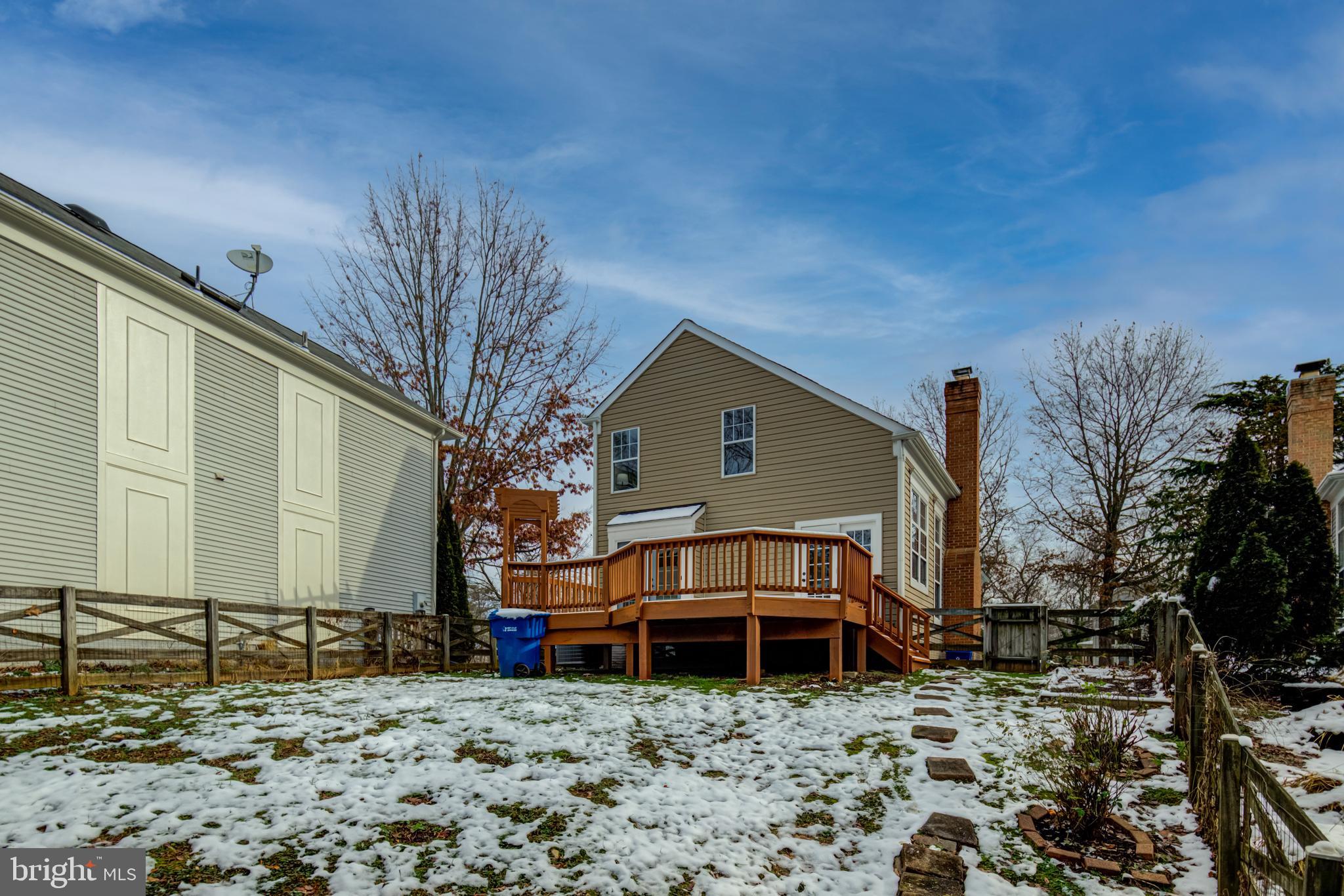 COUNTRYSIDE - Residential