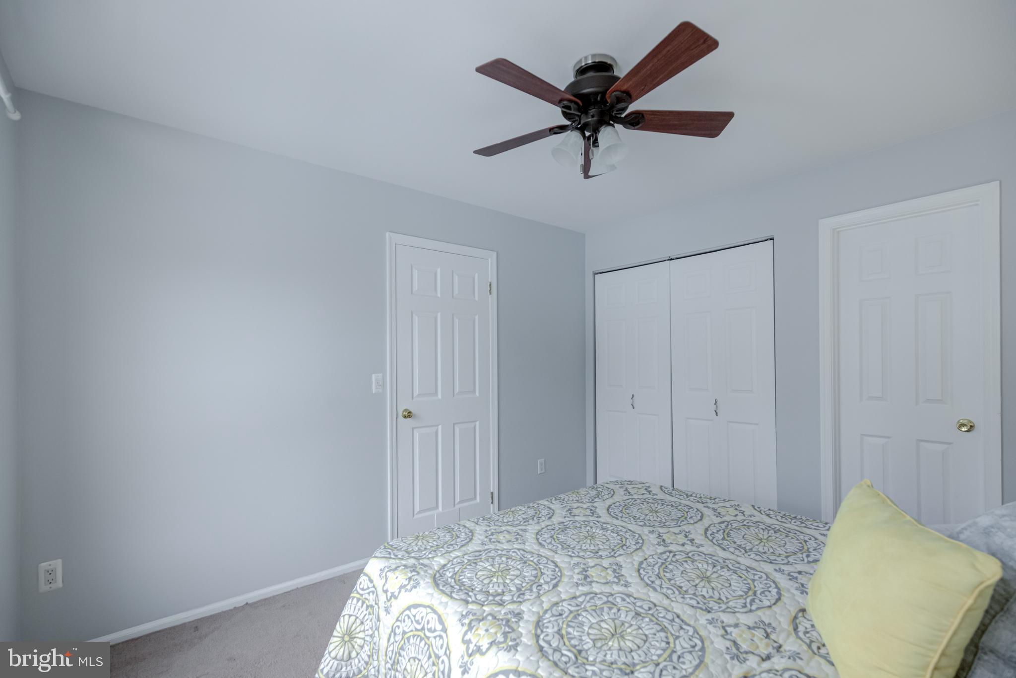 COUNTRYSIDE - Residential